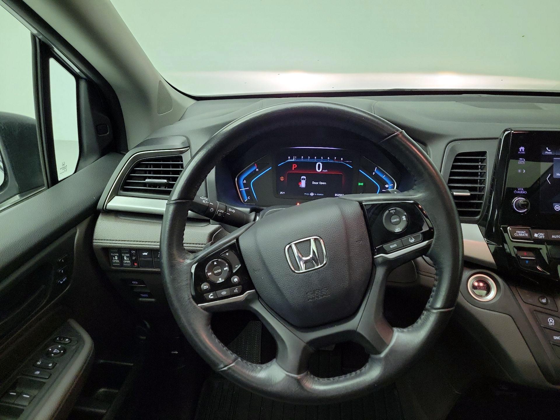 Thumbnail: 2020 Honda Odyssey - 10