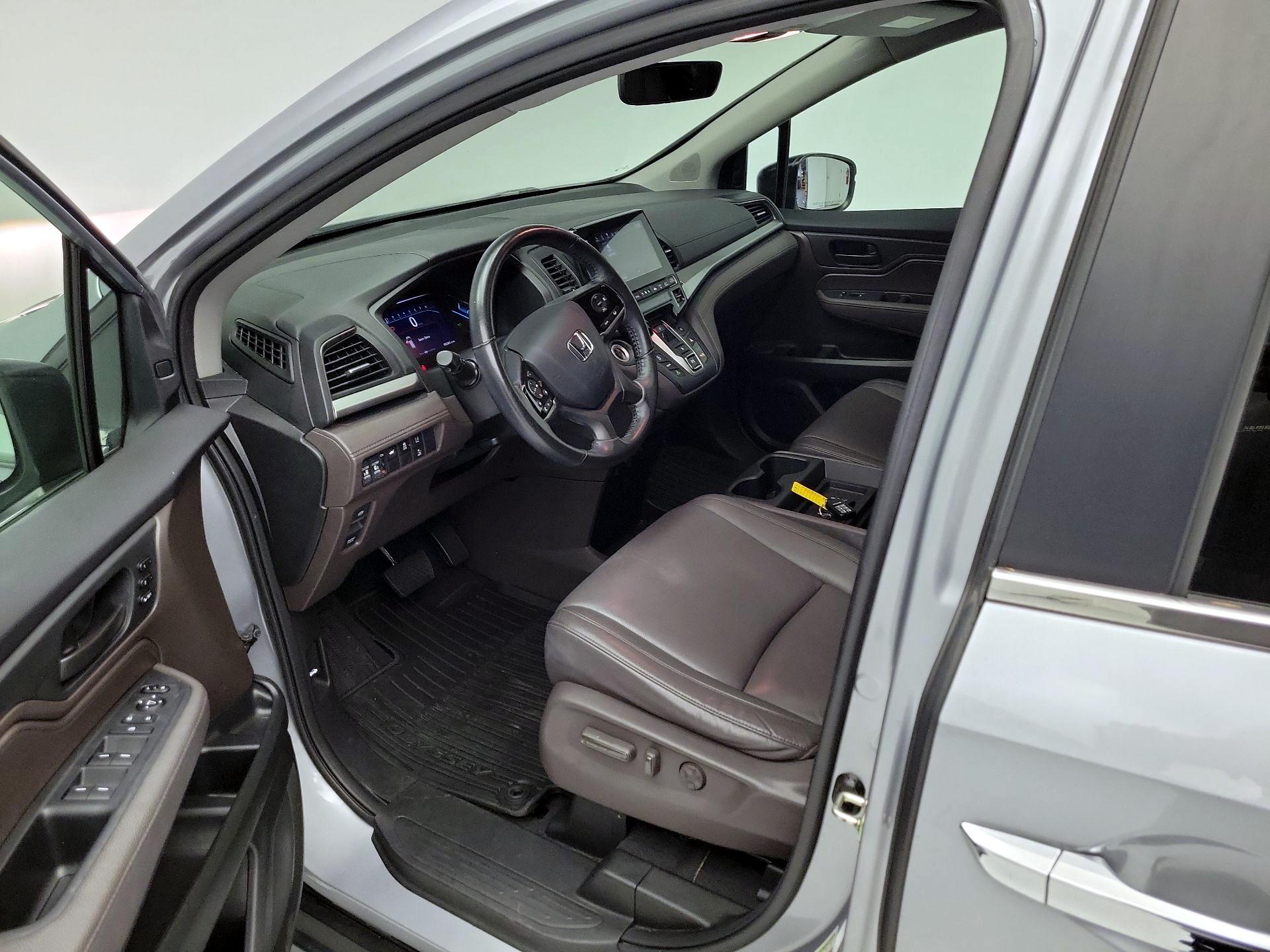 Thumbnail: 2020 Honda Odyssey - 11