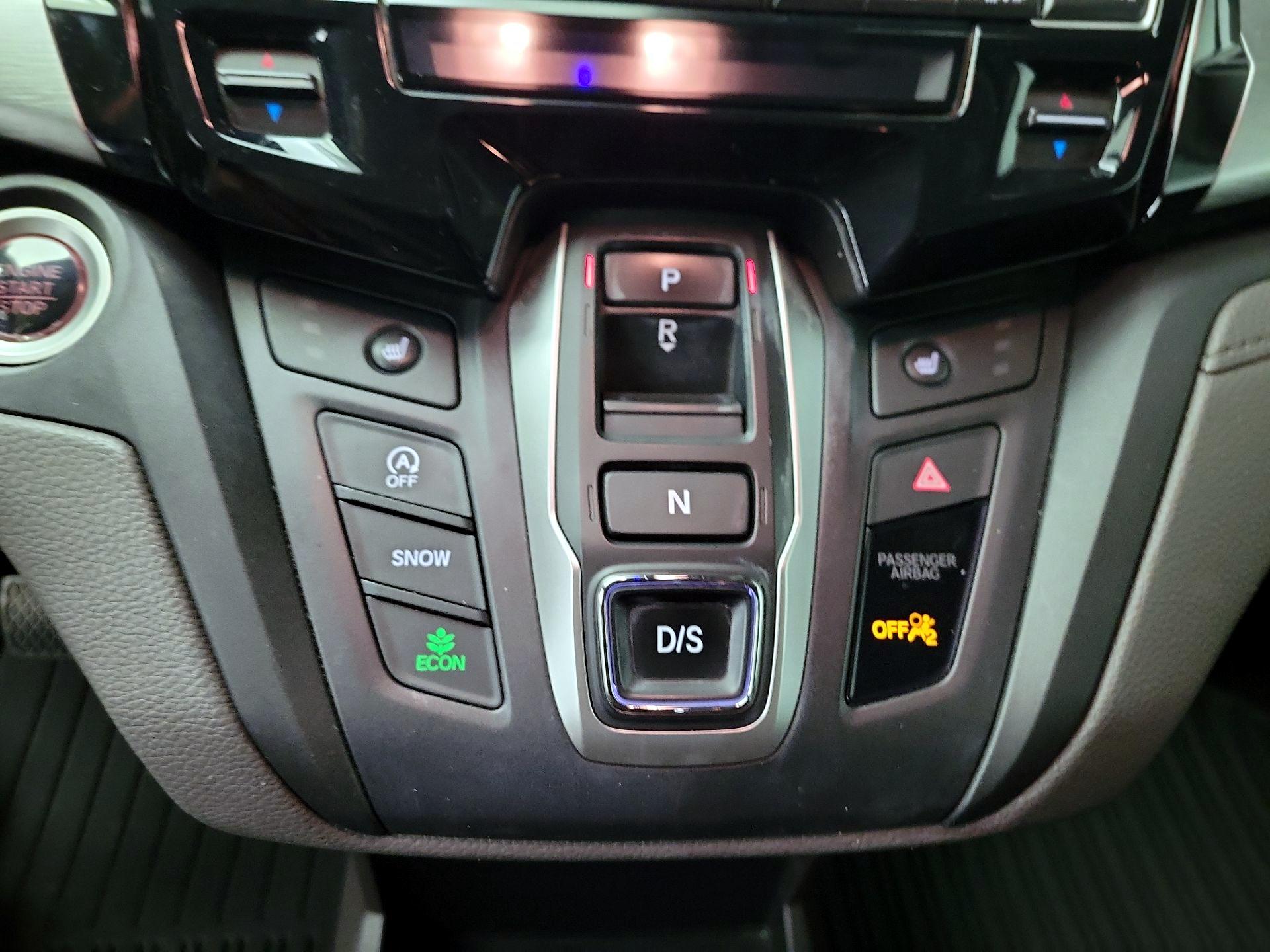 Thumbnail: 2020 Honda Odyssey - 17