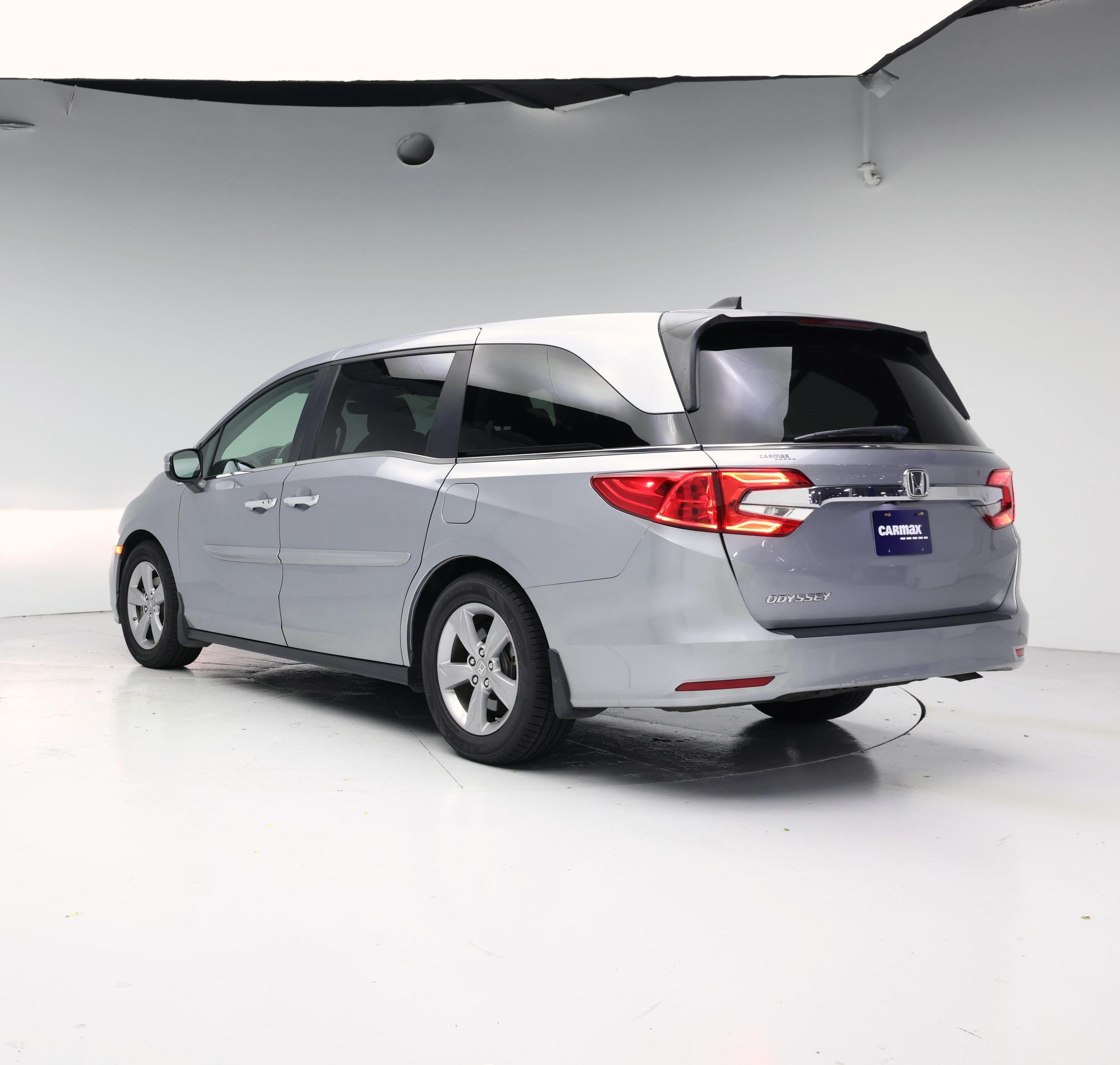 Thumbnail: 2020 Honda Odyssey - 2