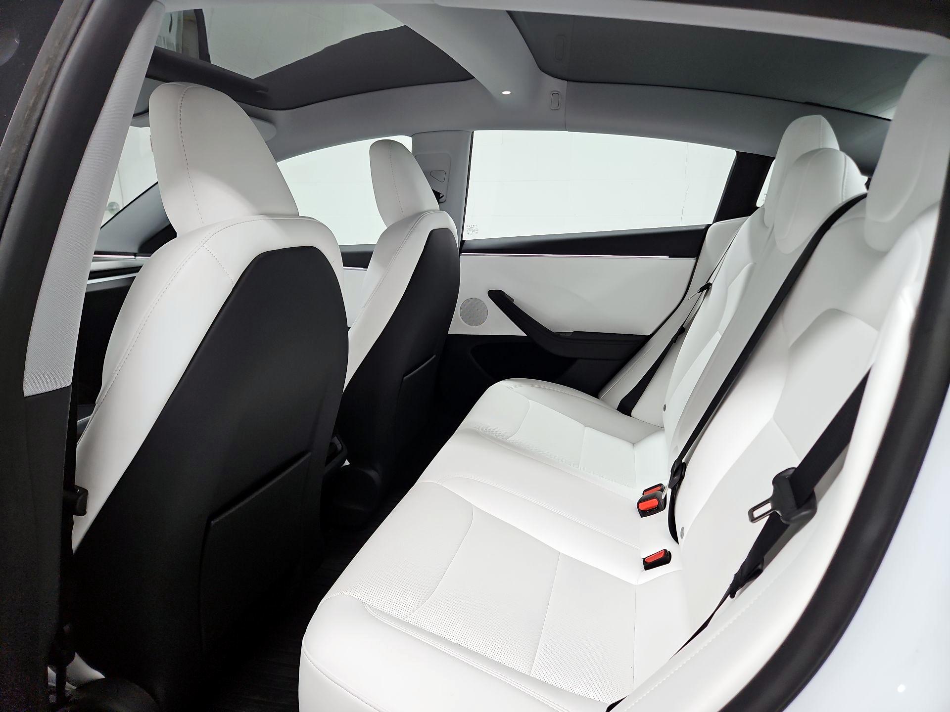 Thumbnail: 2025 Tesla Model 3 - 20