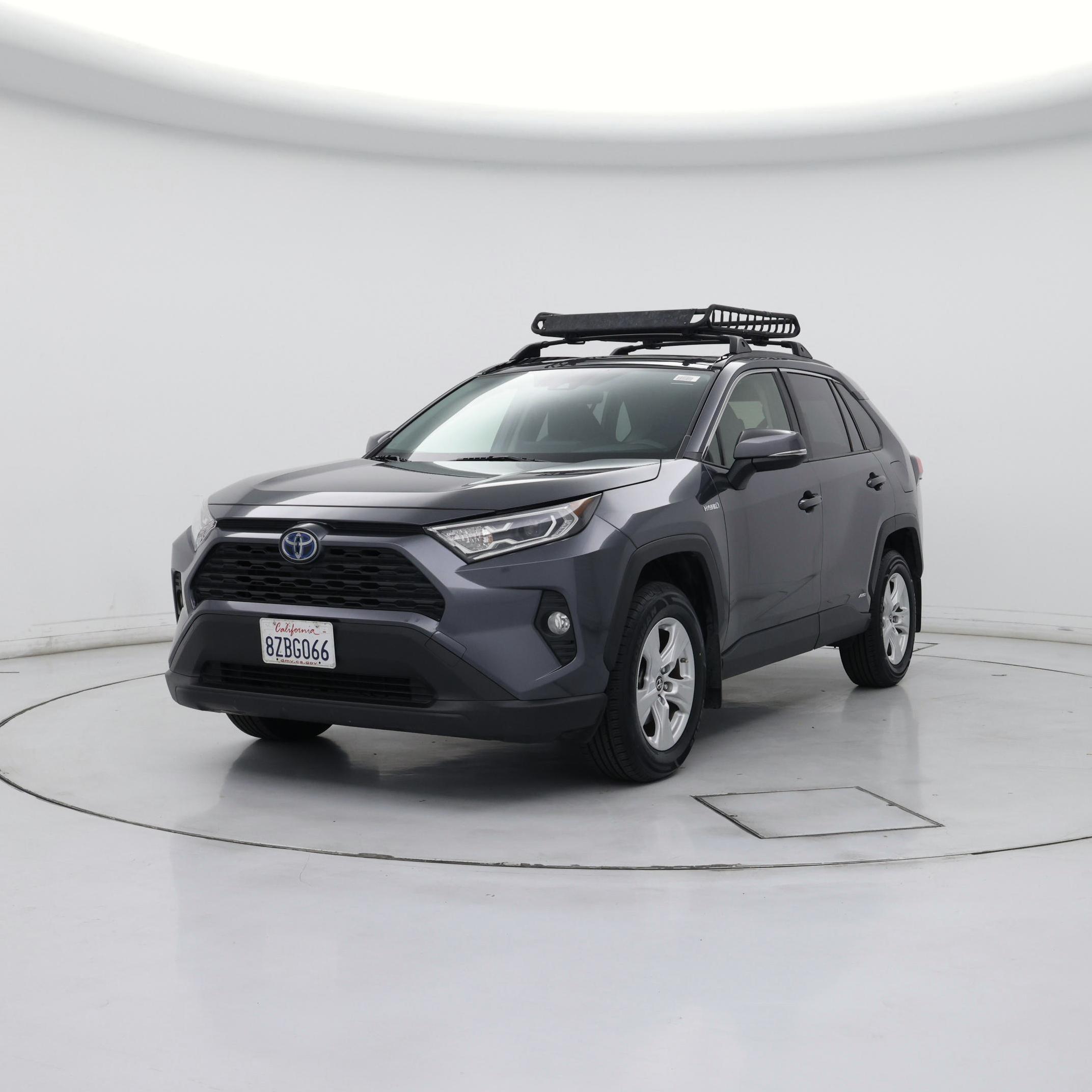 Thumbnail: 2019 Toyota RAV4 - 4