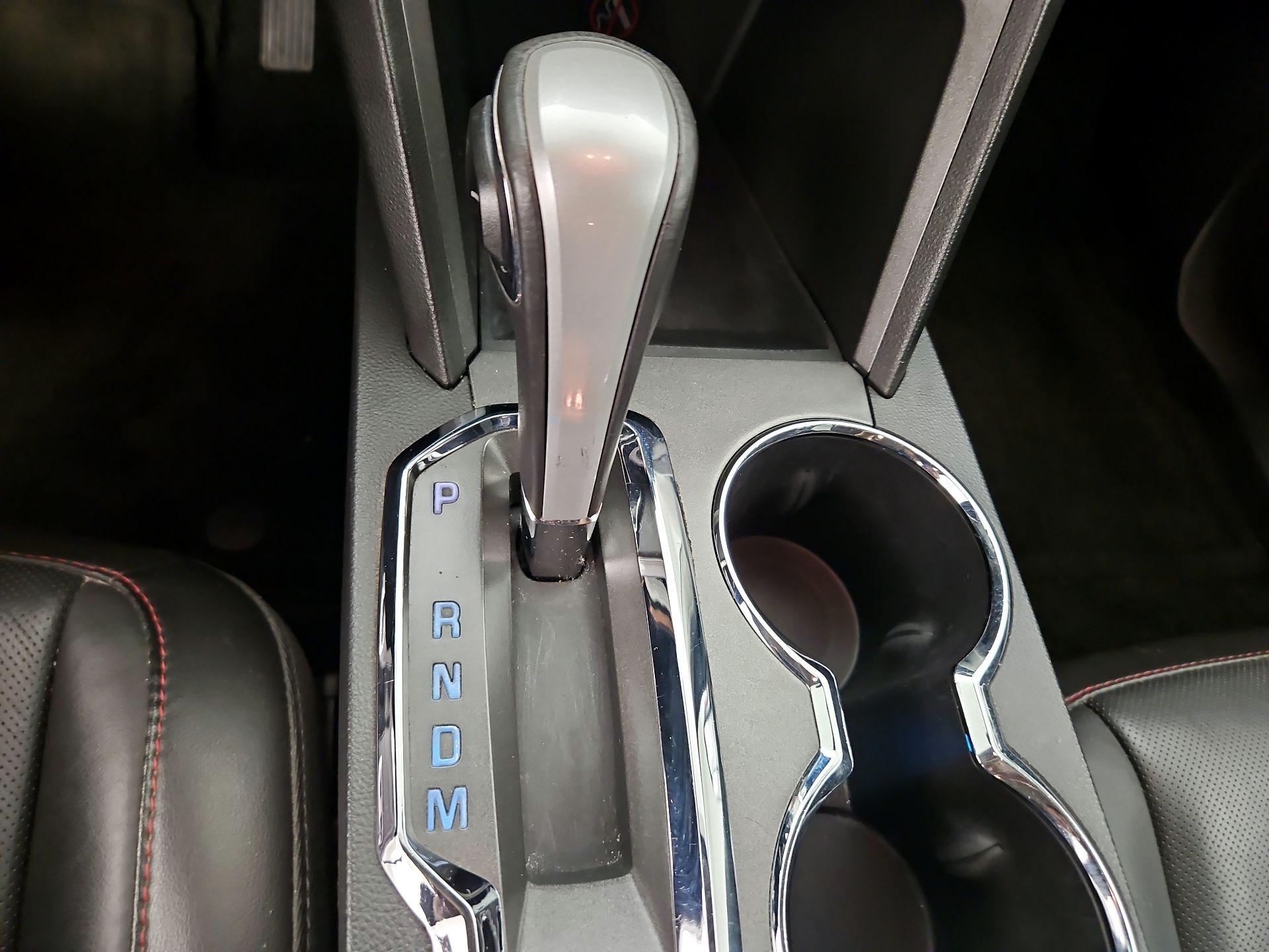 Thumbnail: 2015 Chevrolet Equinox - 18