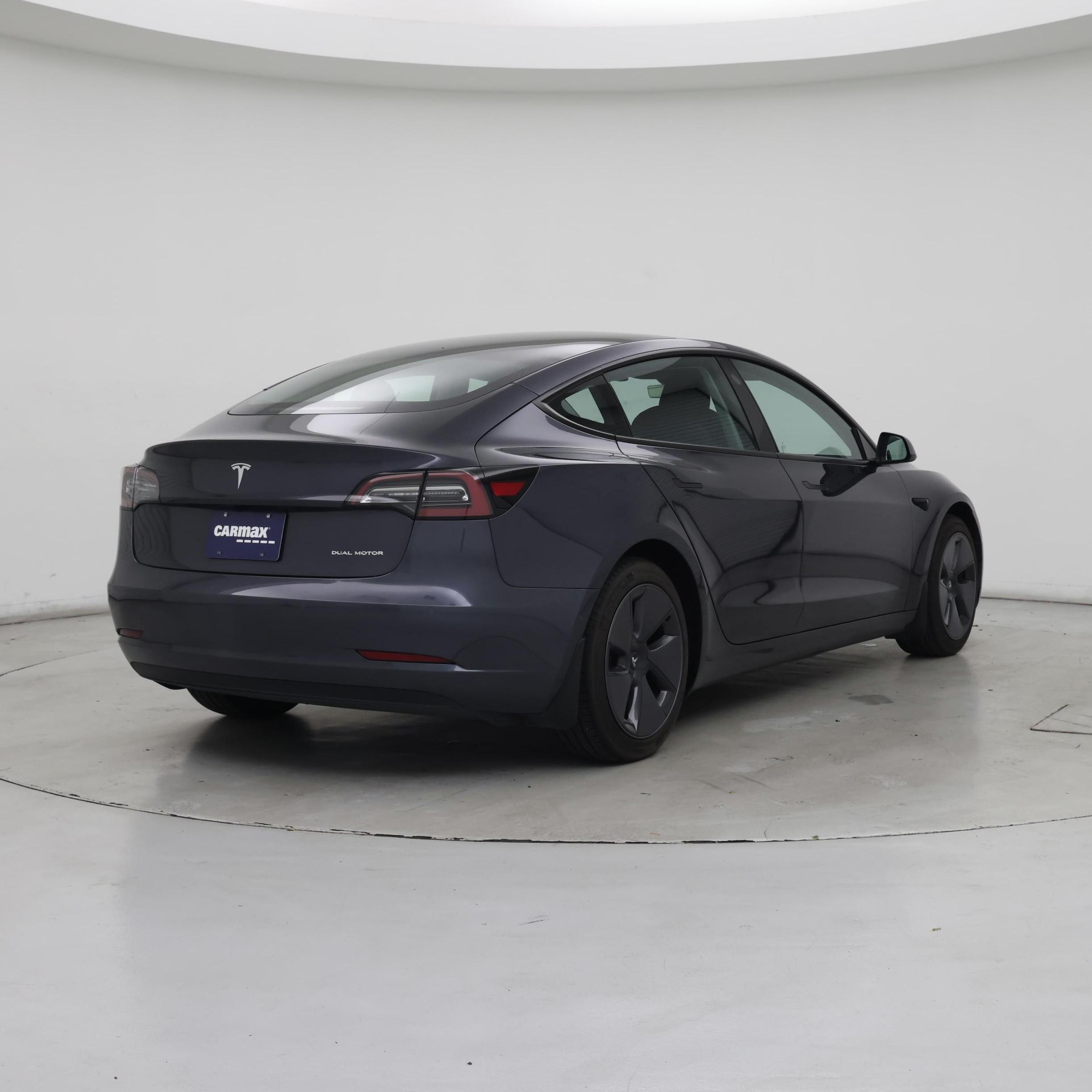 Thumbnail: 2021 Tesla Model 3 - 8