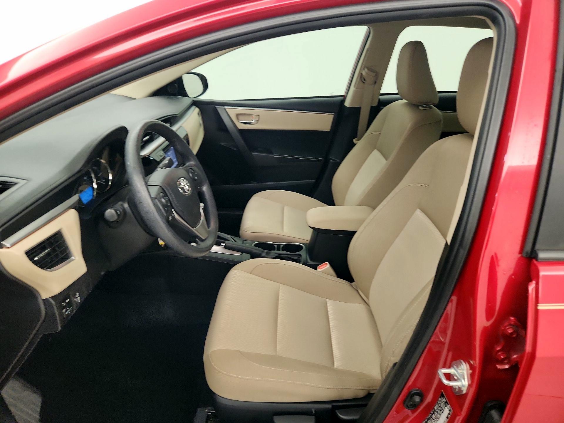 Thumbnail: 2015 Toyota Corolla - 11