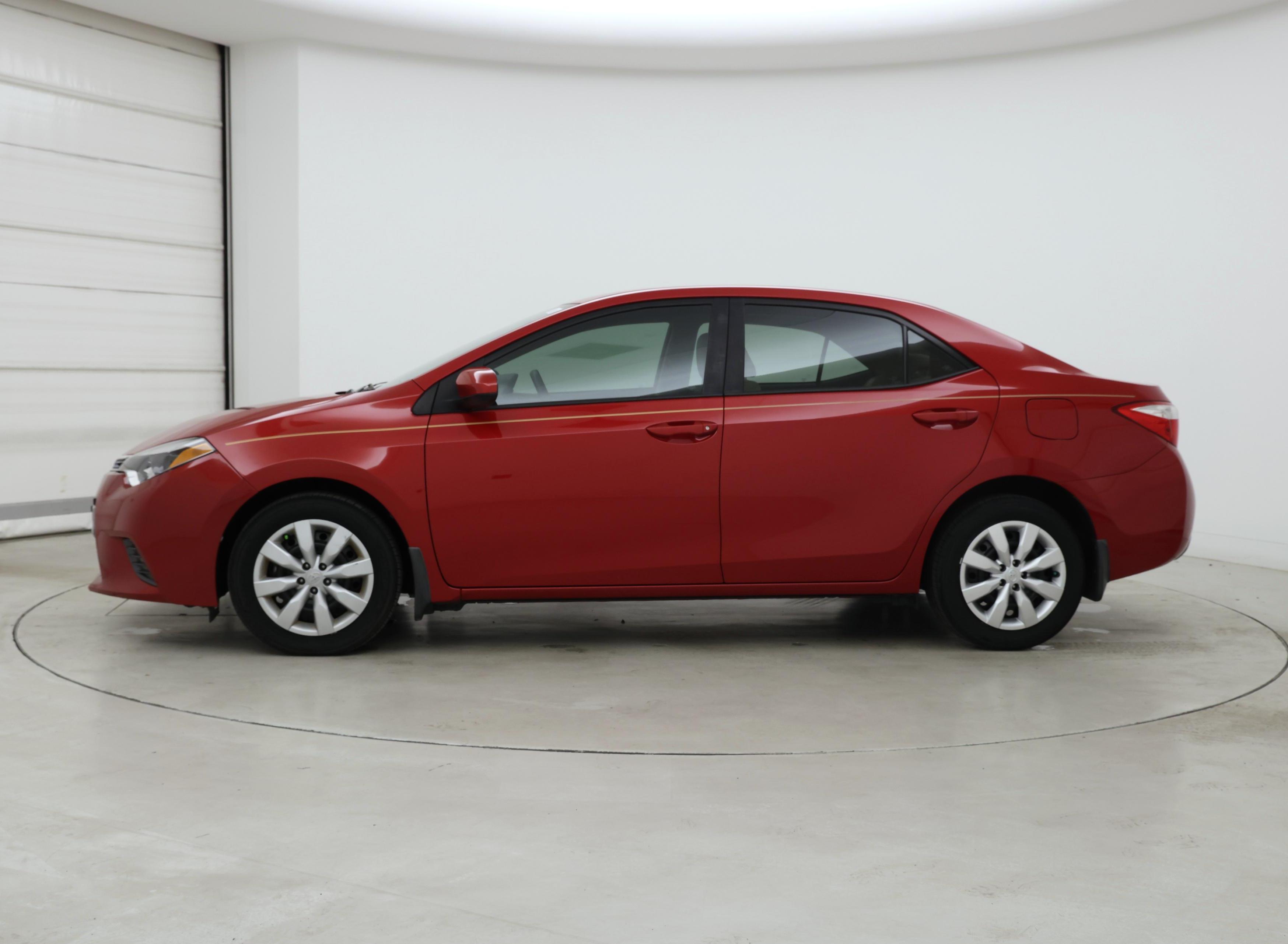 Thumbnail: 2015 Toyota Corolla - 3