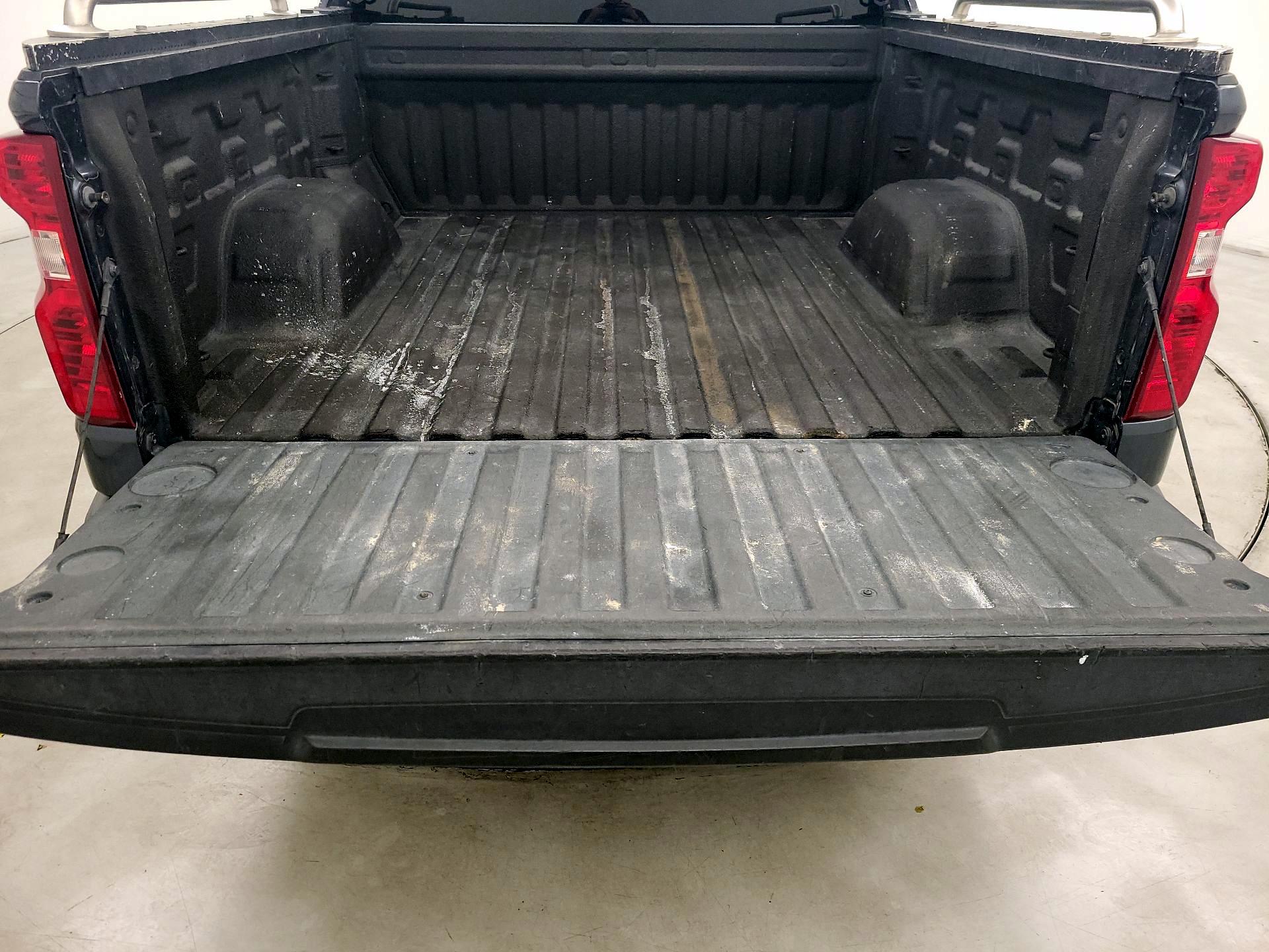 Thumbnail: 2020 Chevrolet Silverado 1500 - 20