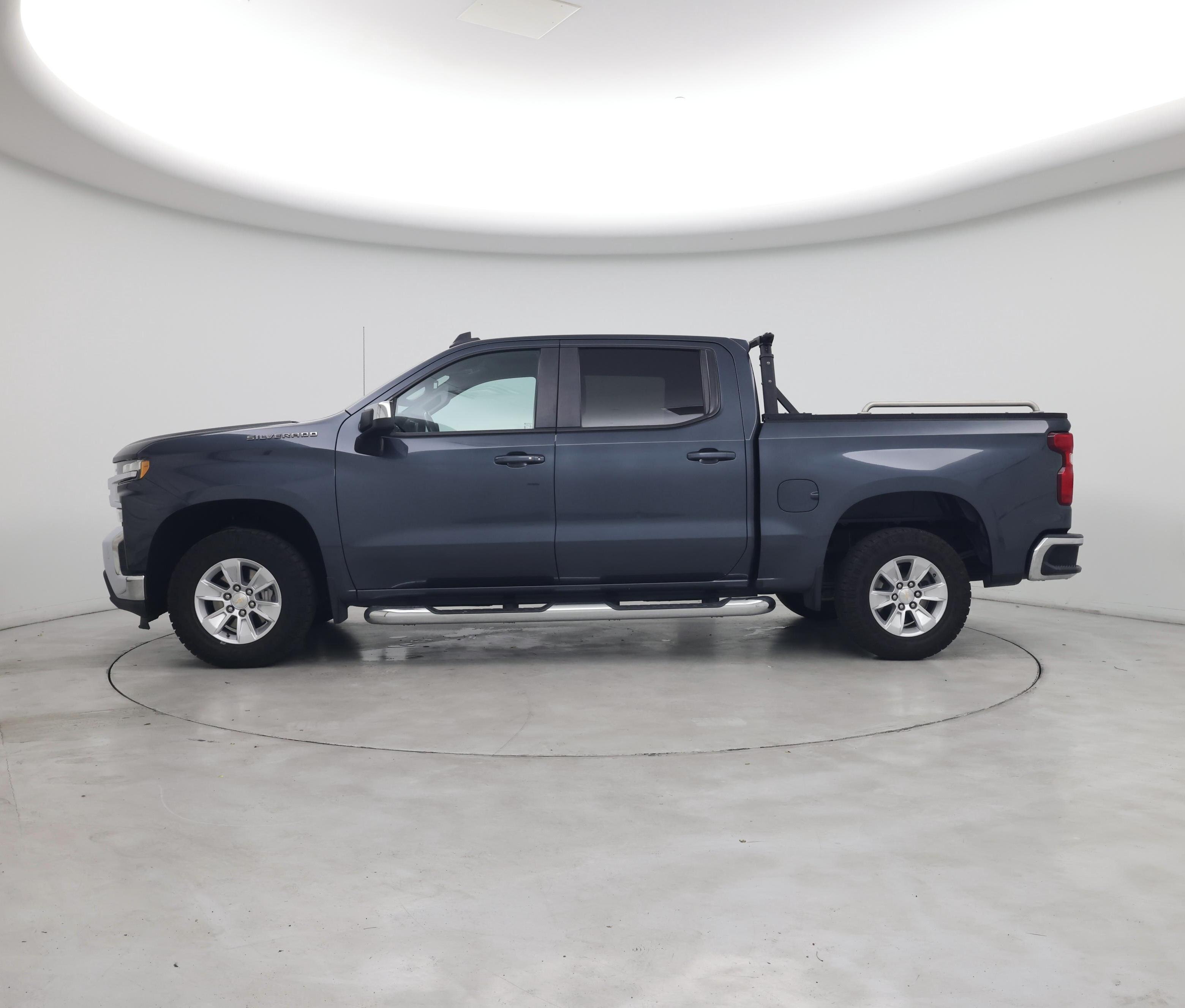 Thumbnail: 2020 Chevrolet Silverado 1500 - 3