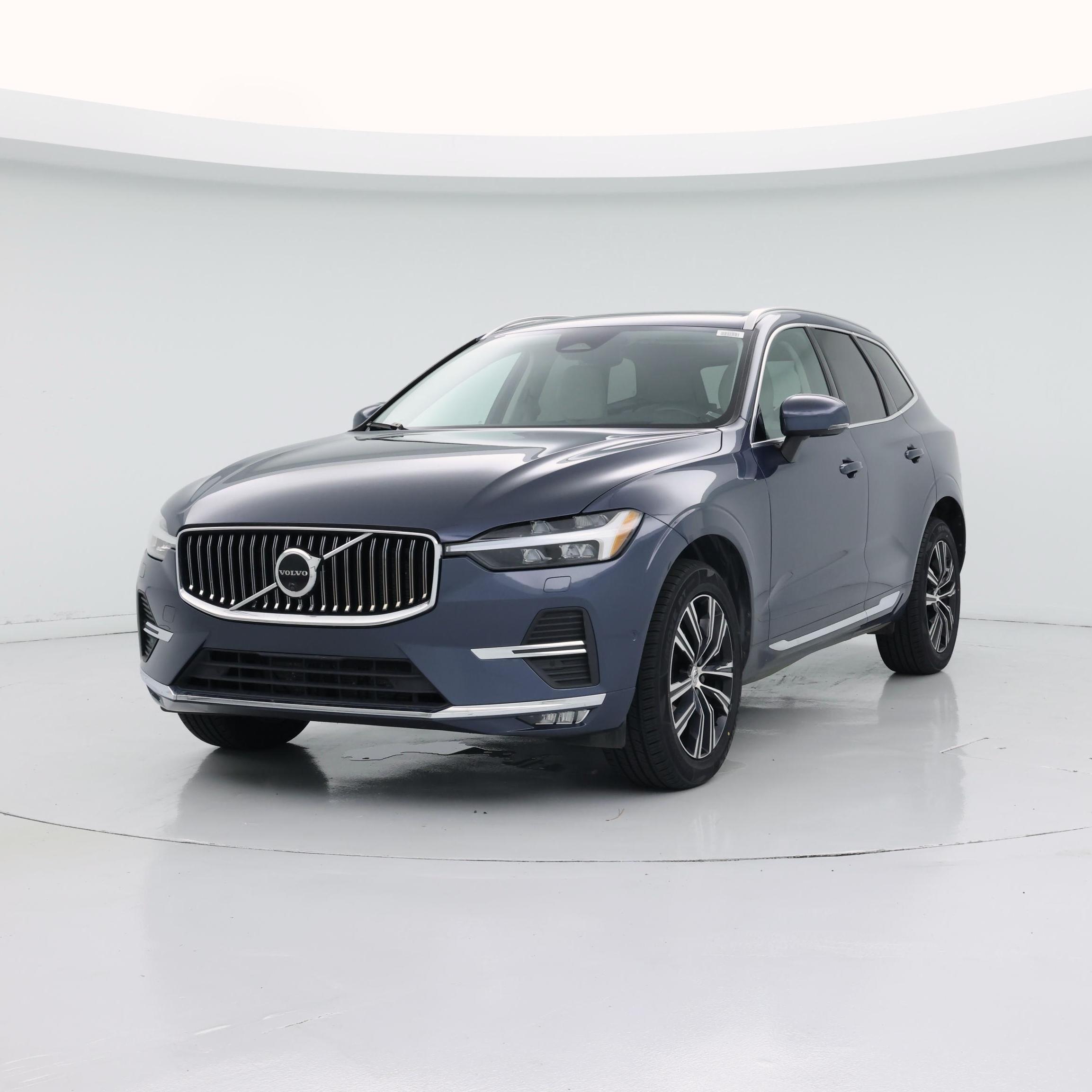 Thumbnail: 2022 Volvo XC60 - 4