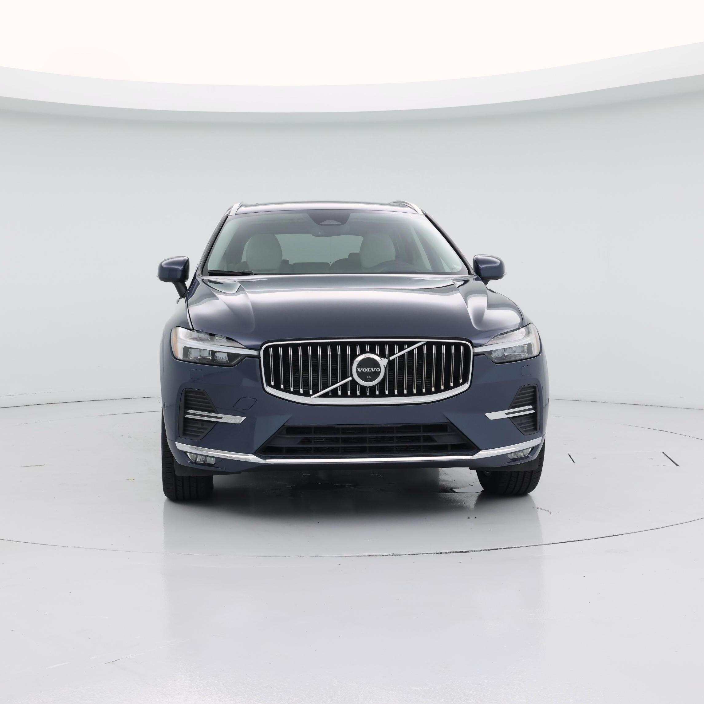 Thumbnail: 2022 Volvo XC60 - 5