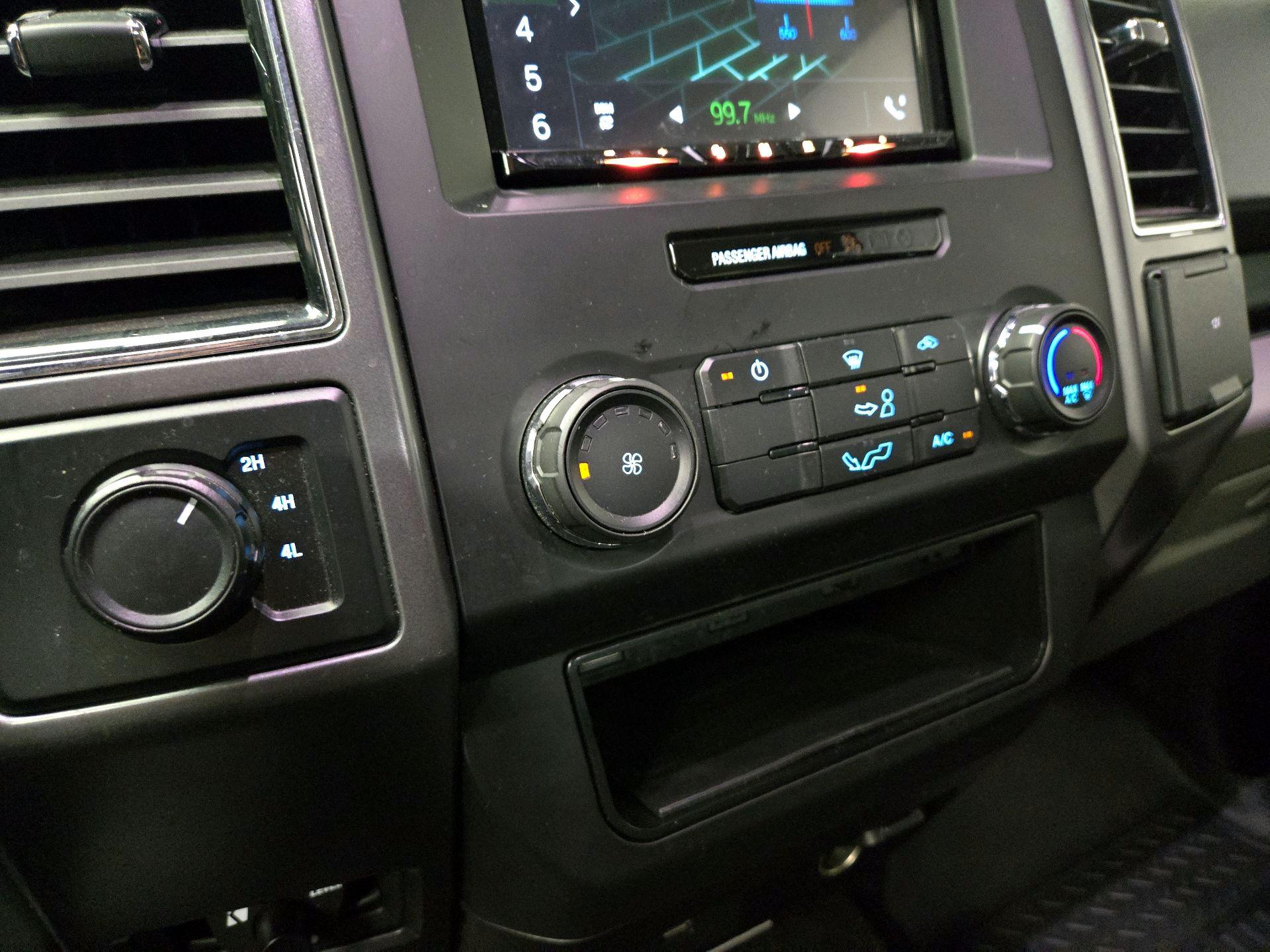 Thumbnail: 2018 Ford F-150 - 16