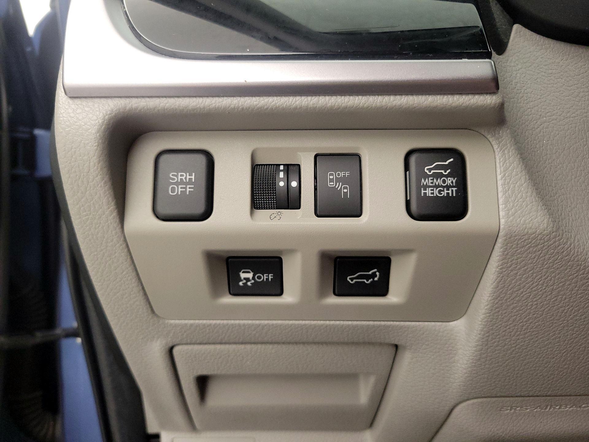 Thumbnail: 2018 Subaru Forester - 13