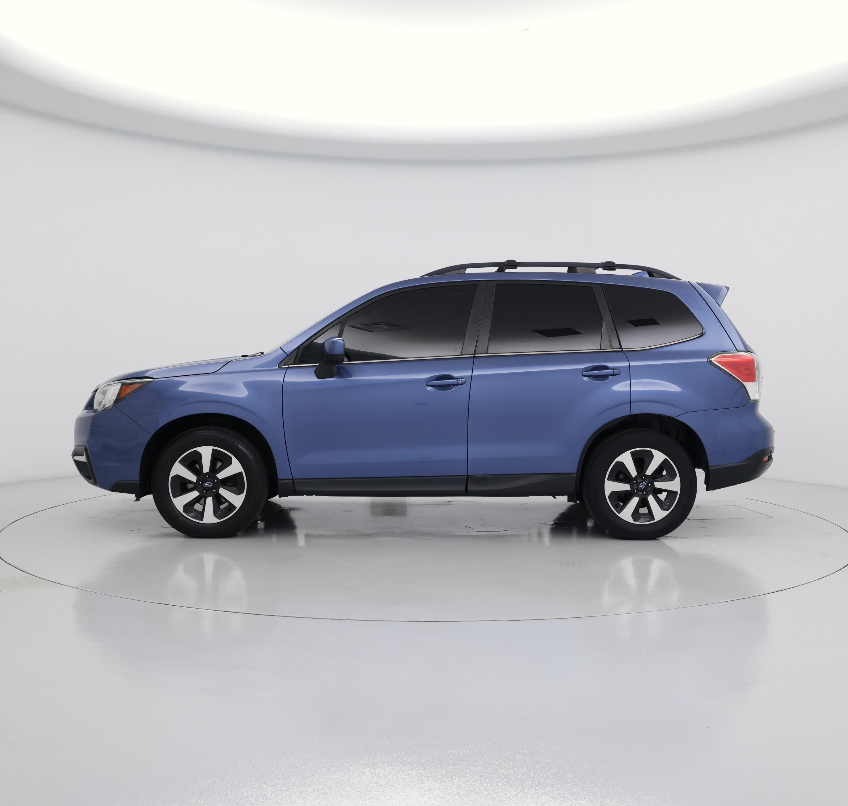 Thumbnail: 2018 Subaru Forester - 3