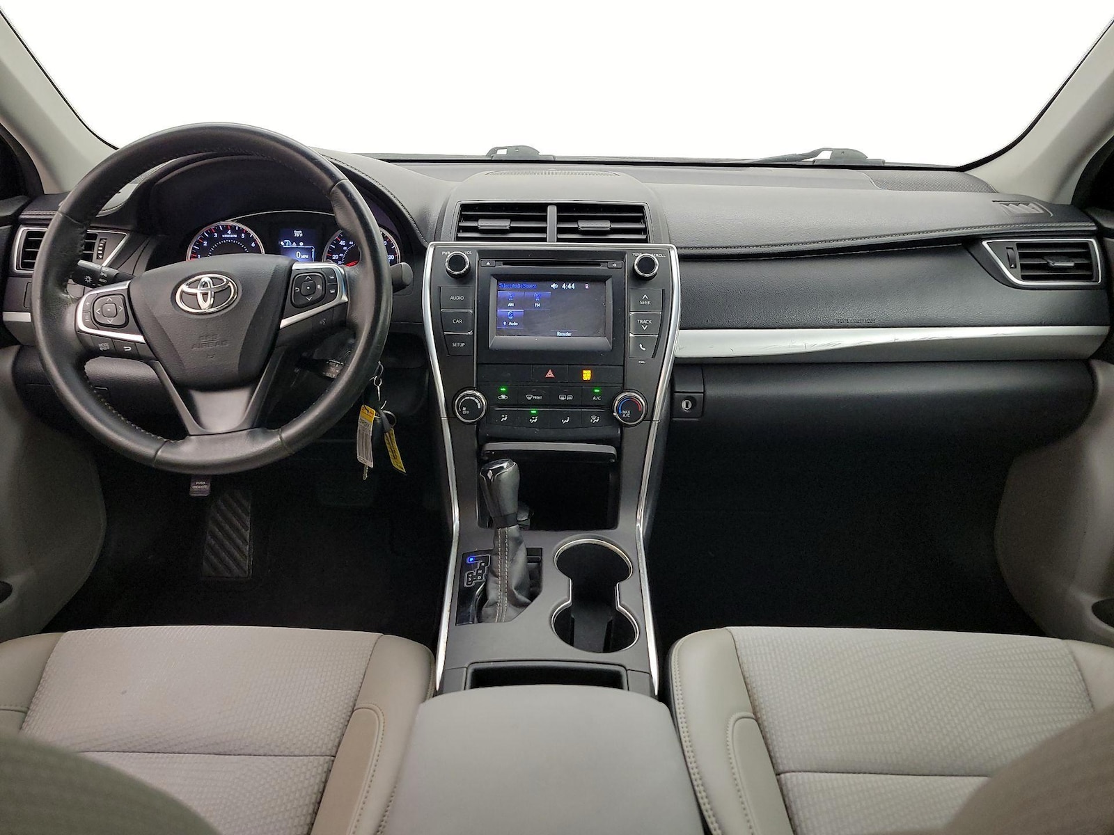 2016 Toyota Camry Special Edition - Photo 10