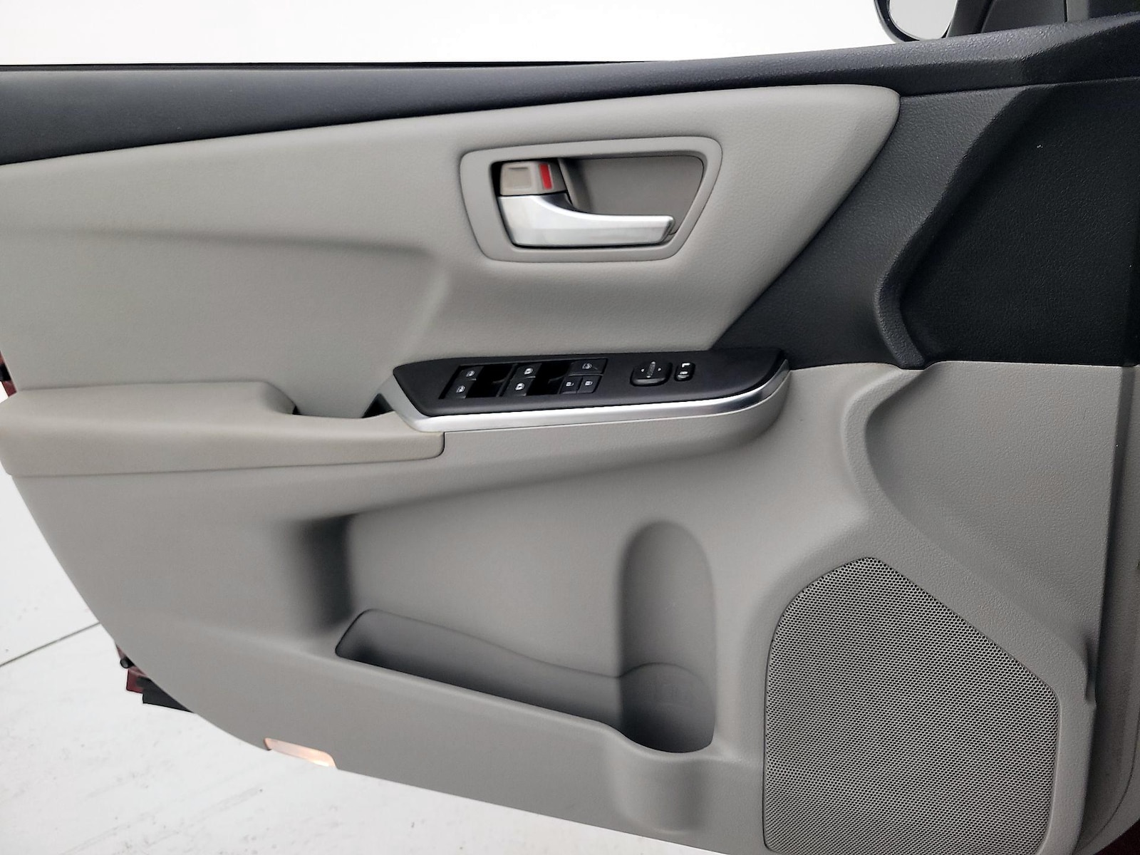 2016 Toyota Camry Special Edition - Photo 13