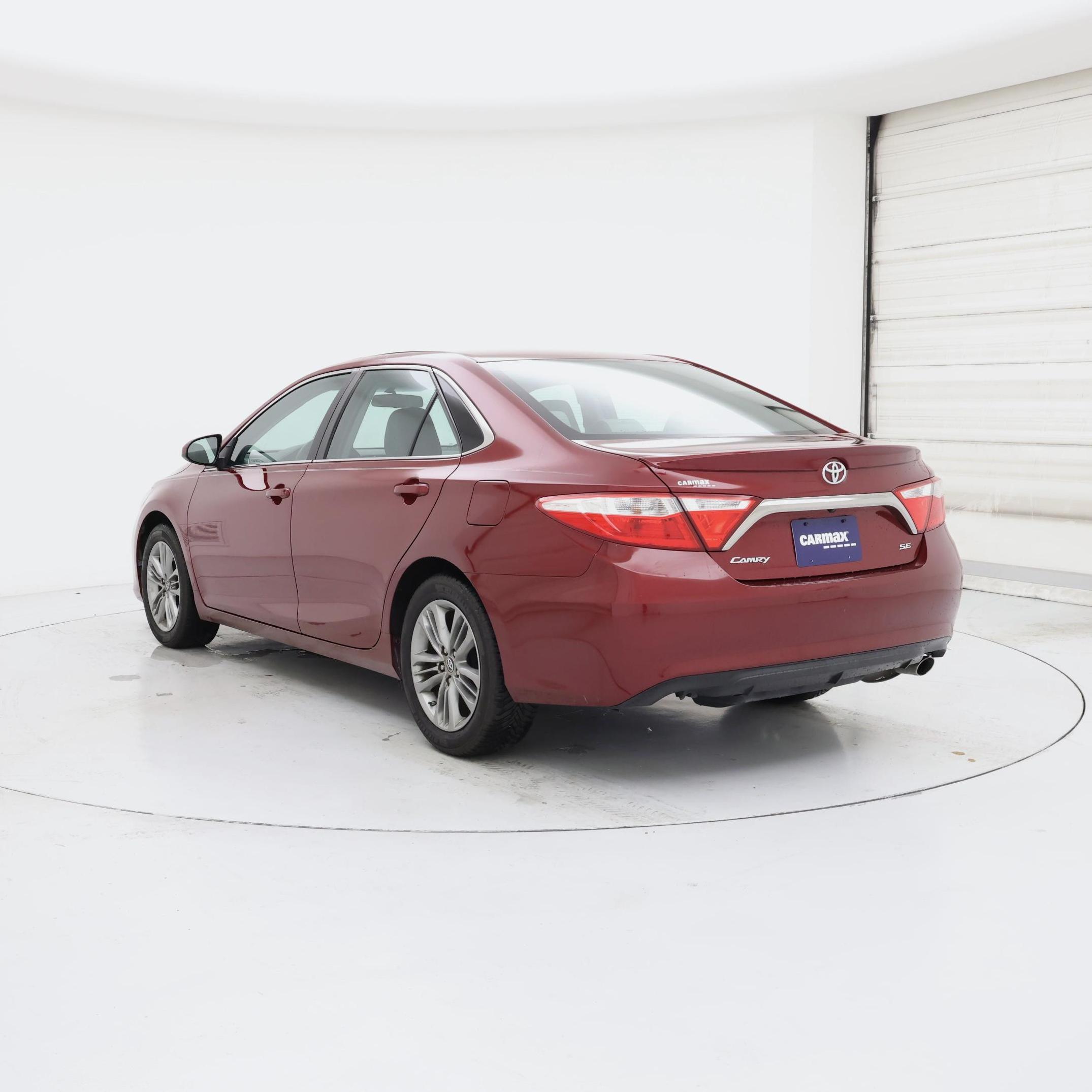Thumbnail: 2016 Toyota Camry - 2