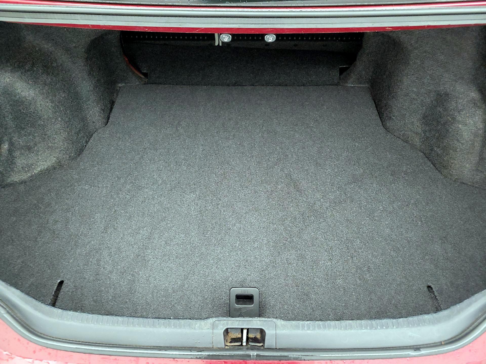 Thumbnail: 2016 Toyota Camry - 20