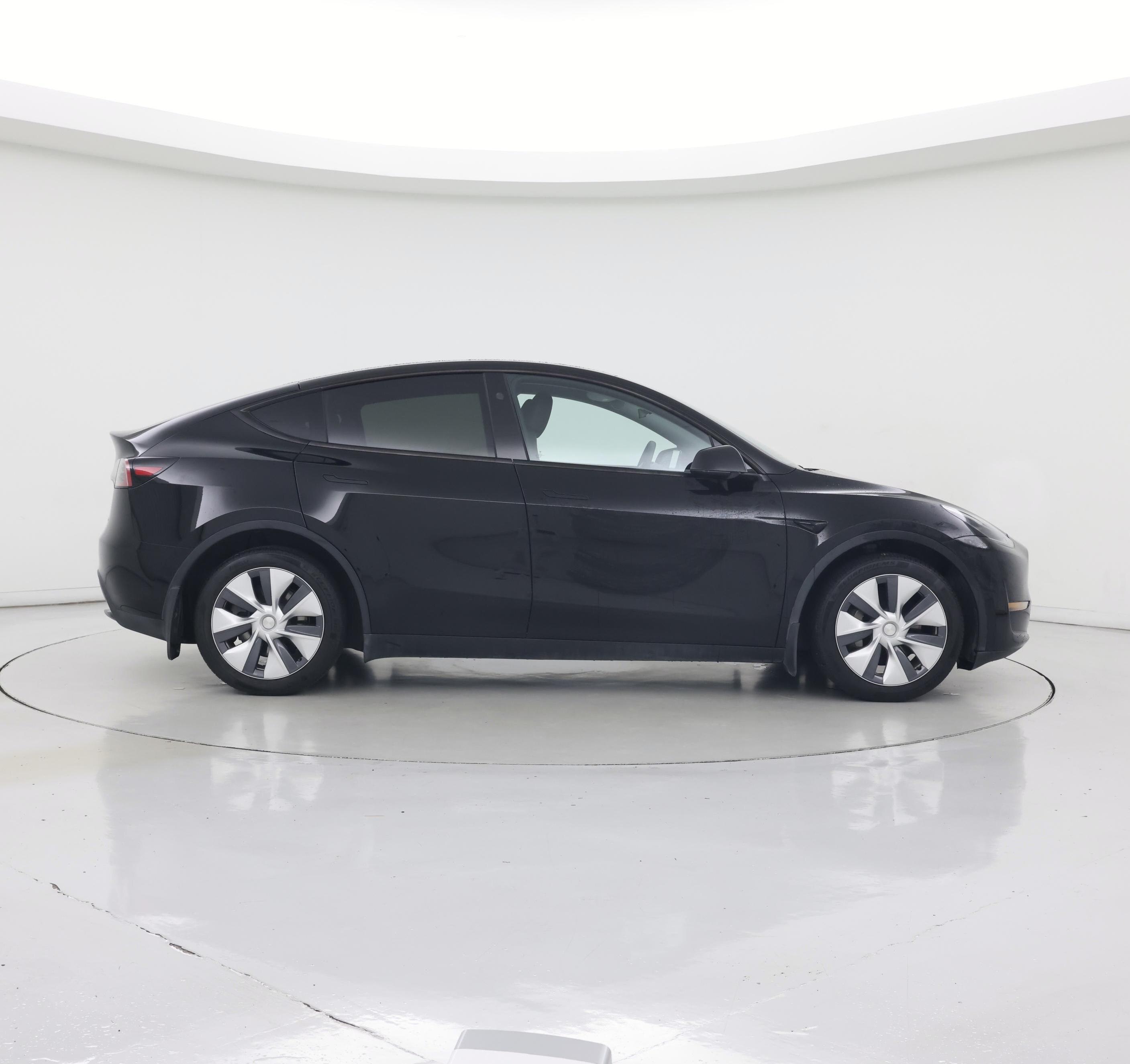 Thumbnail: 2023 Tesla Model Y - 7