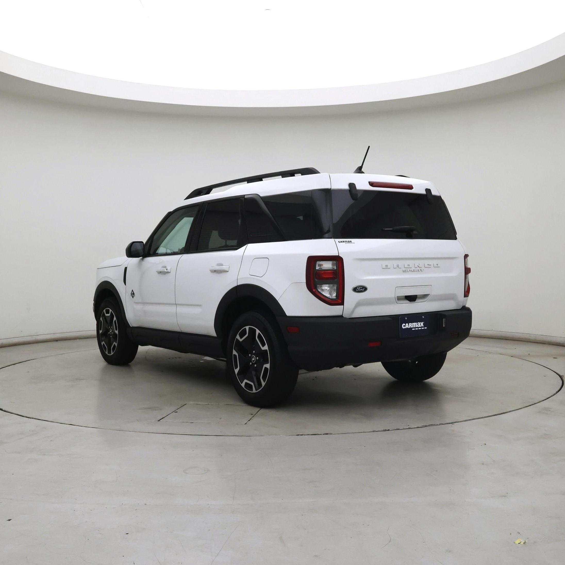 Thumbnail: 2023 Ford Bronco Sport - 2