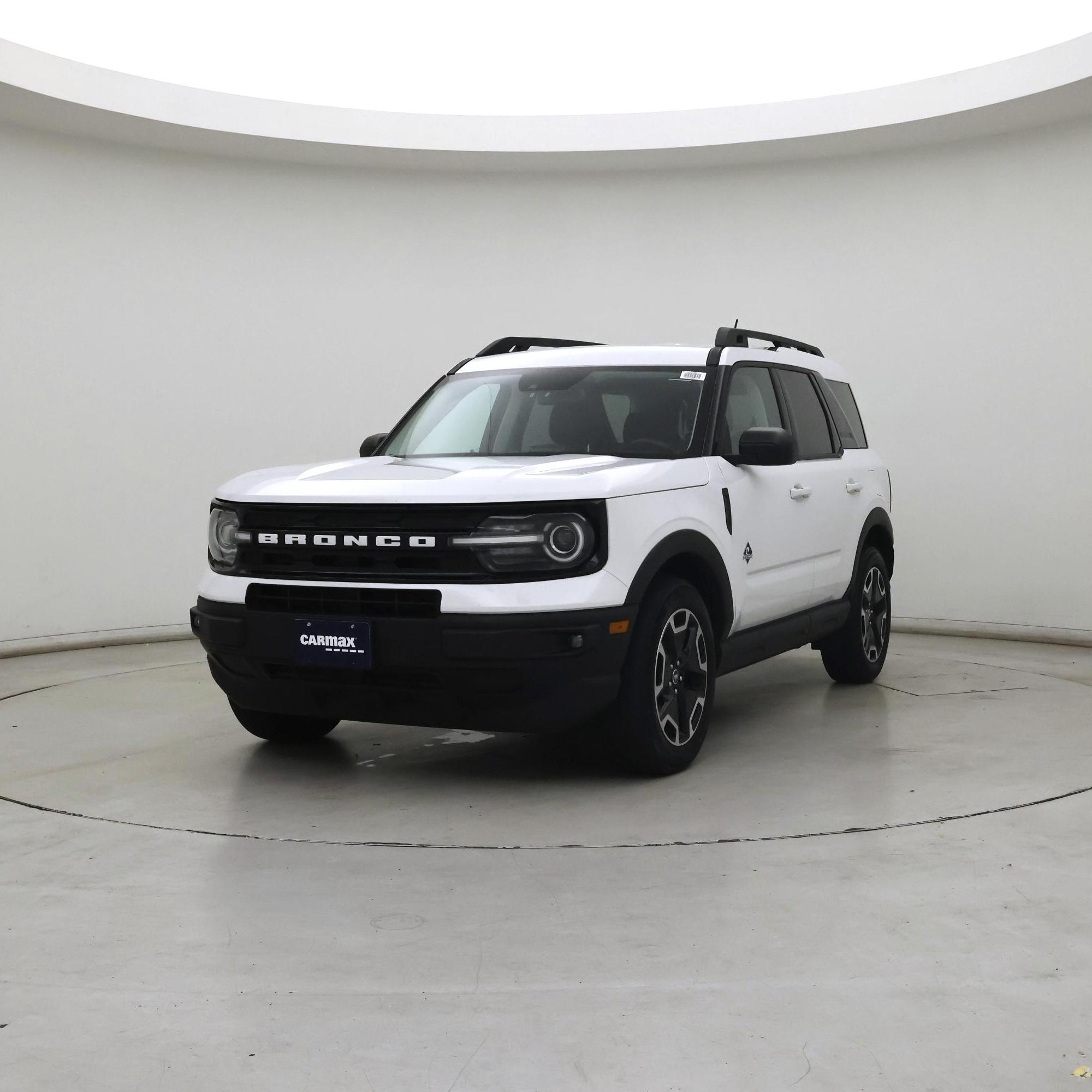 Thumbnail: 2023 Ford Bronco Sport - 4