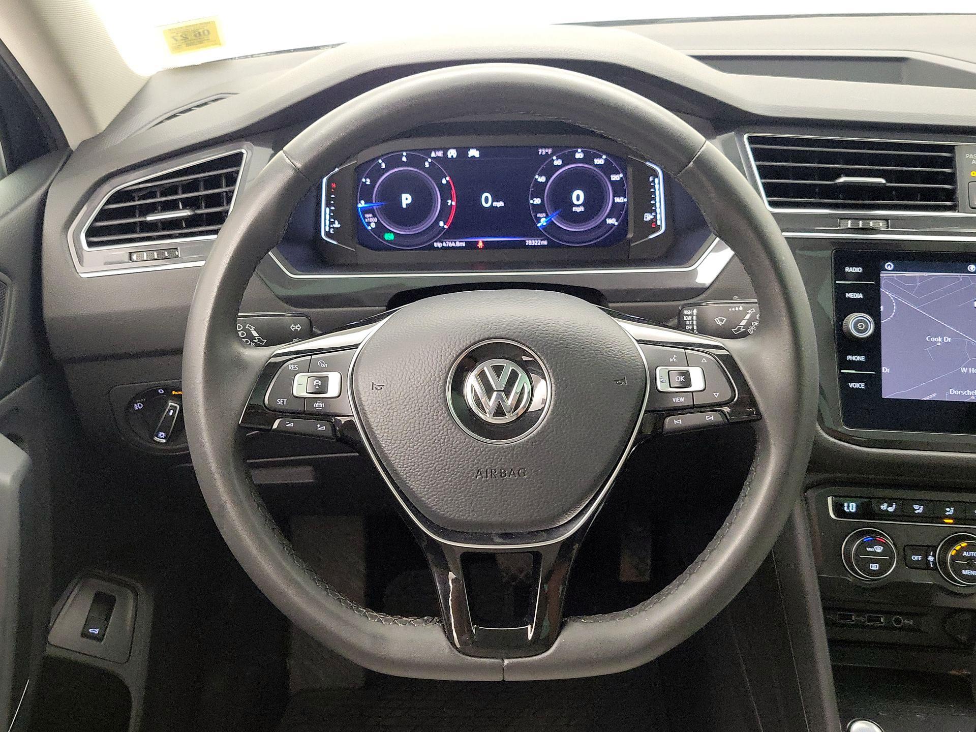 Thumbnail: 2020 Volkswagen Tiguan - 10