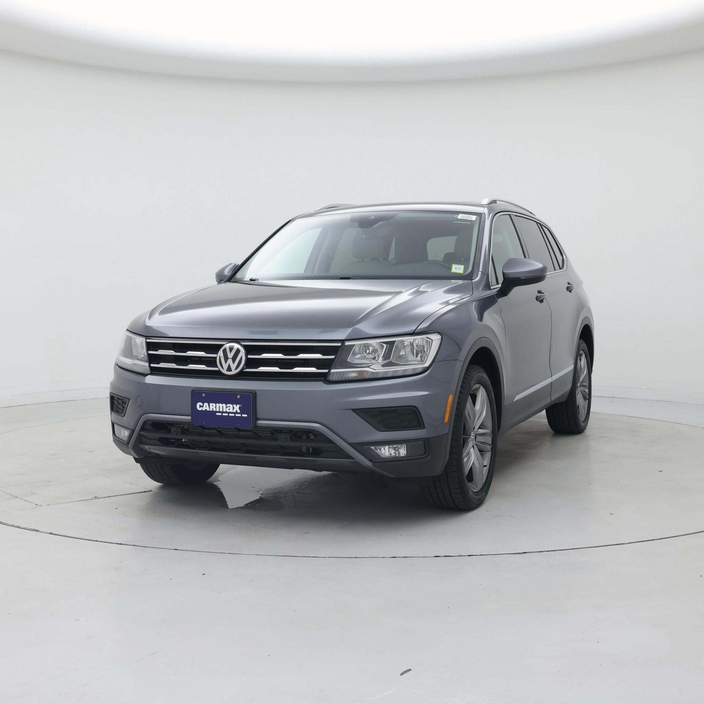 Thumbnail: 2020 Volkswagen Tiguan - 4