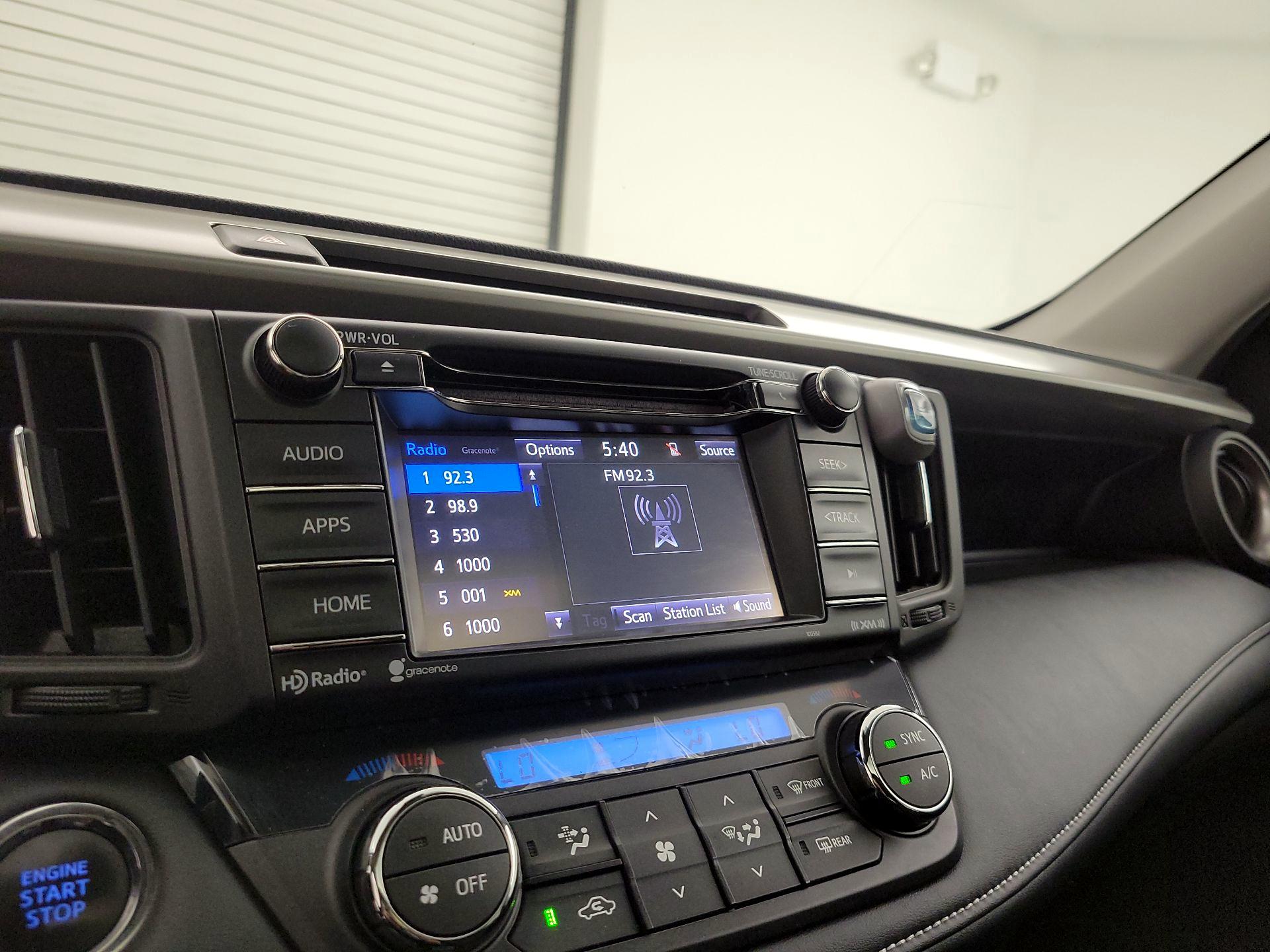 Thumbnail: 2017 Toyota RAV4 - 15