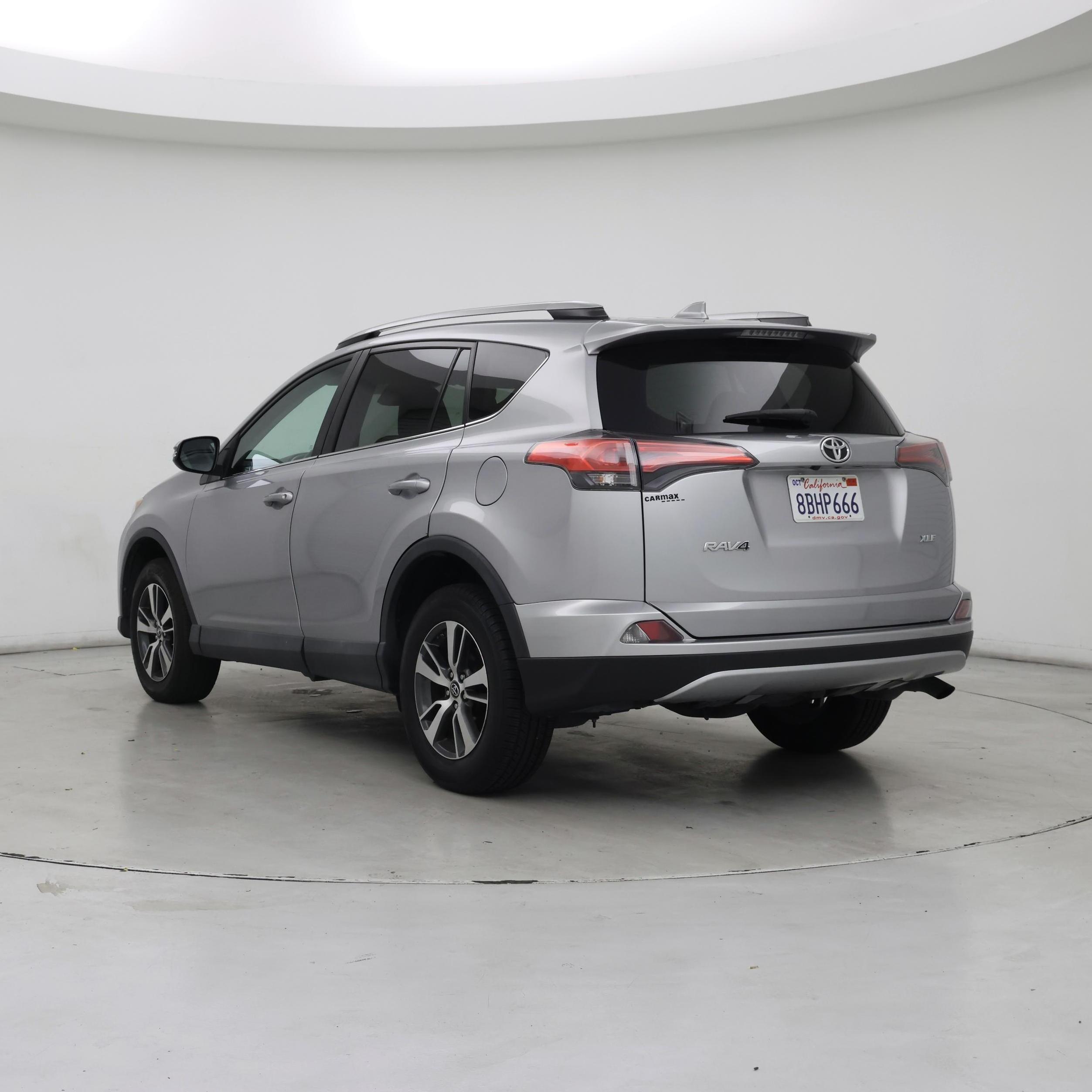 Thumbnail: 2017 Toyota RAV4 - 2