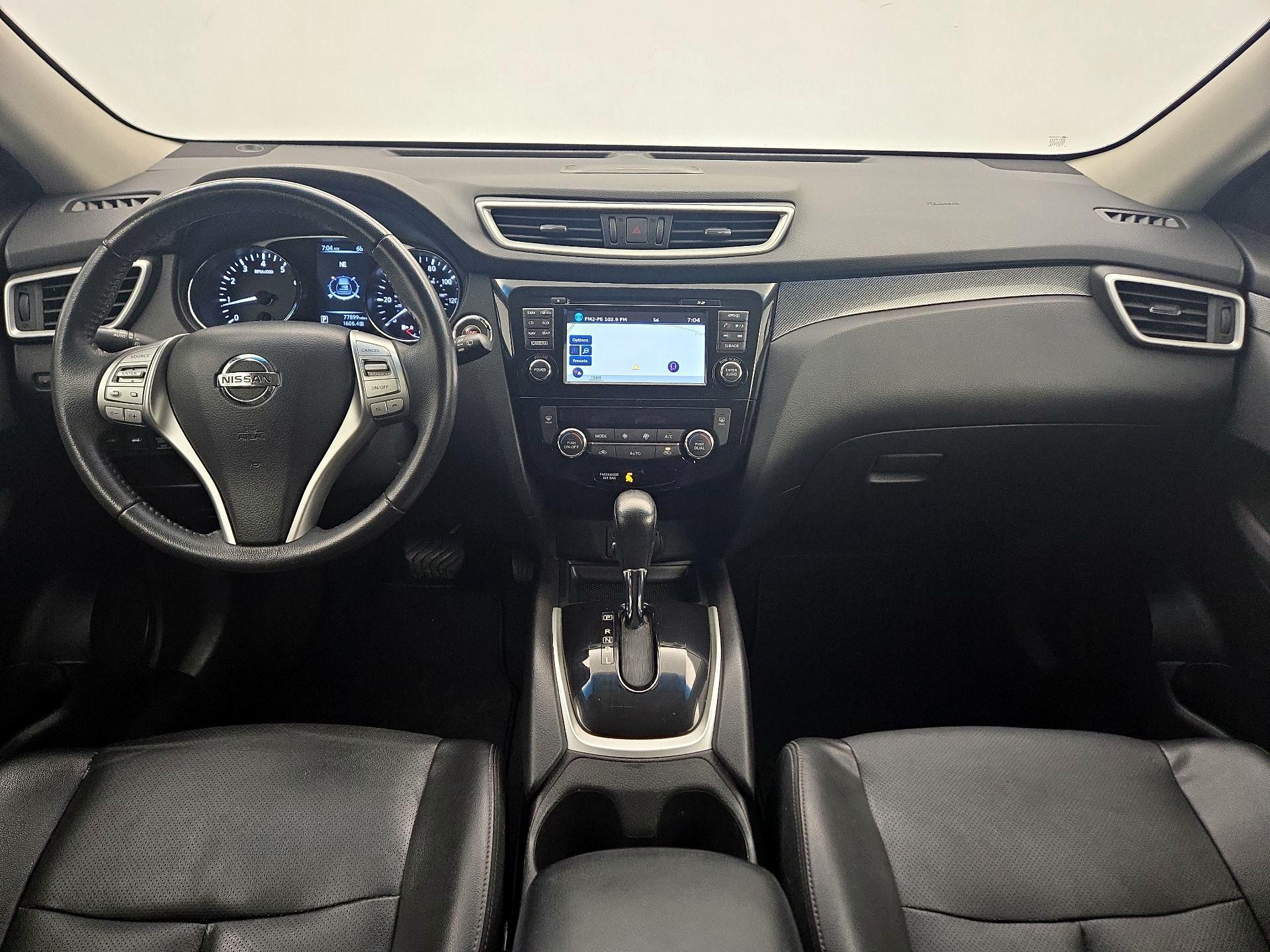 Thumbnail: 2016 Nissan Rogue - 9