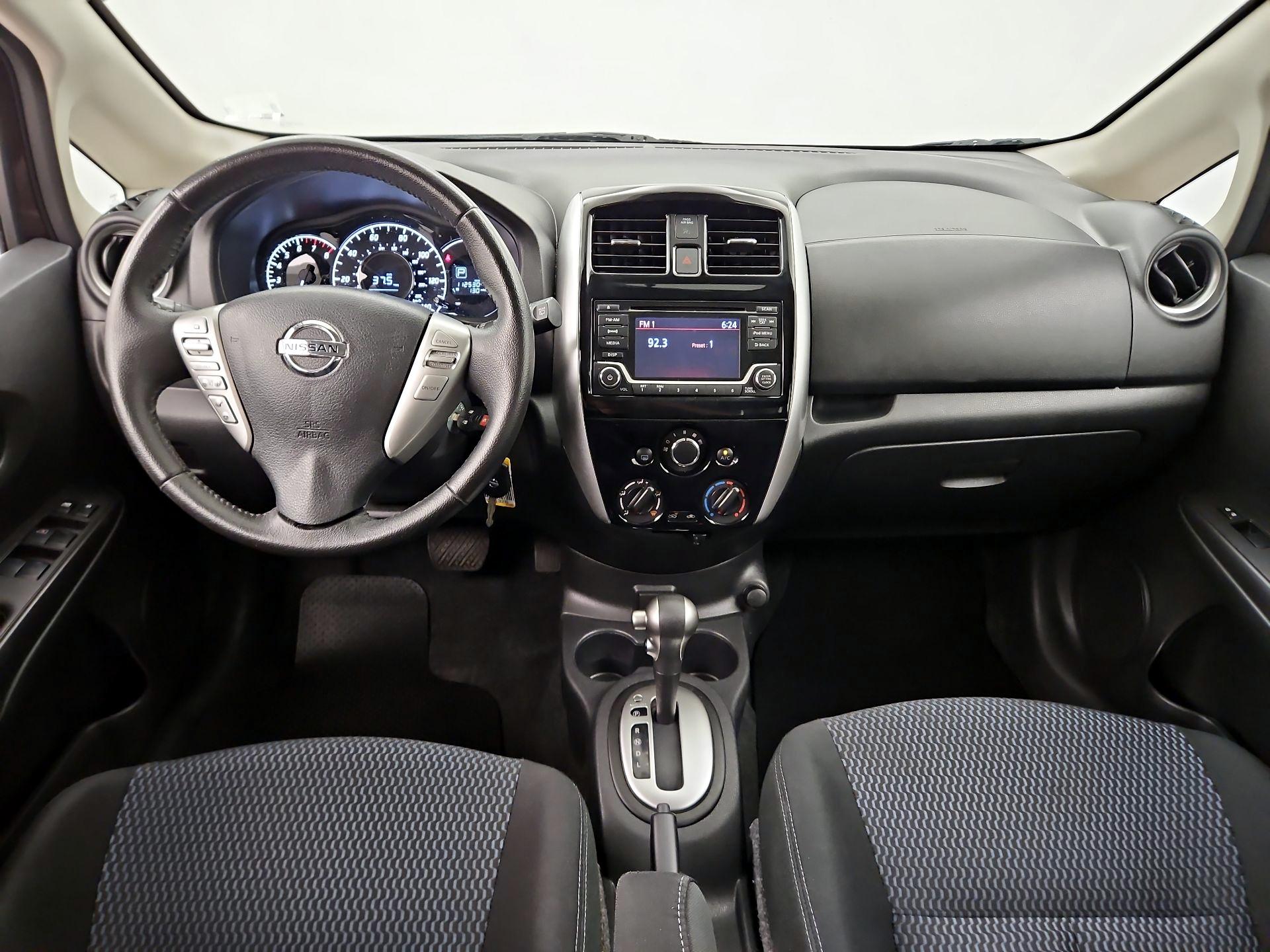 Thumbnail: 2017 Nissan Versa Note - 9