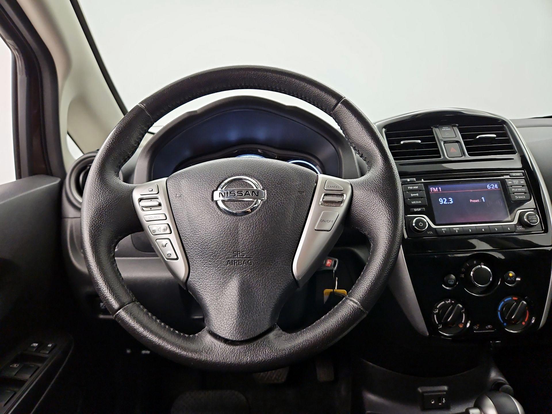 Thumbnail: 2017 Nissan Versa Note - 10