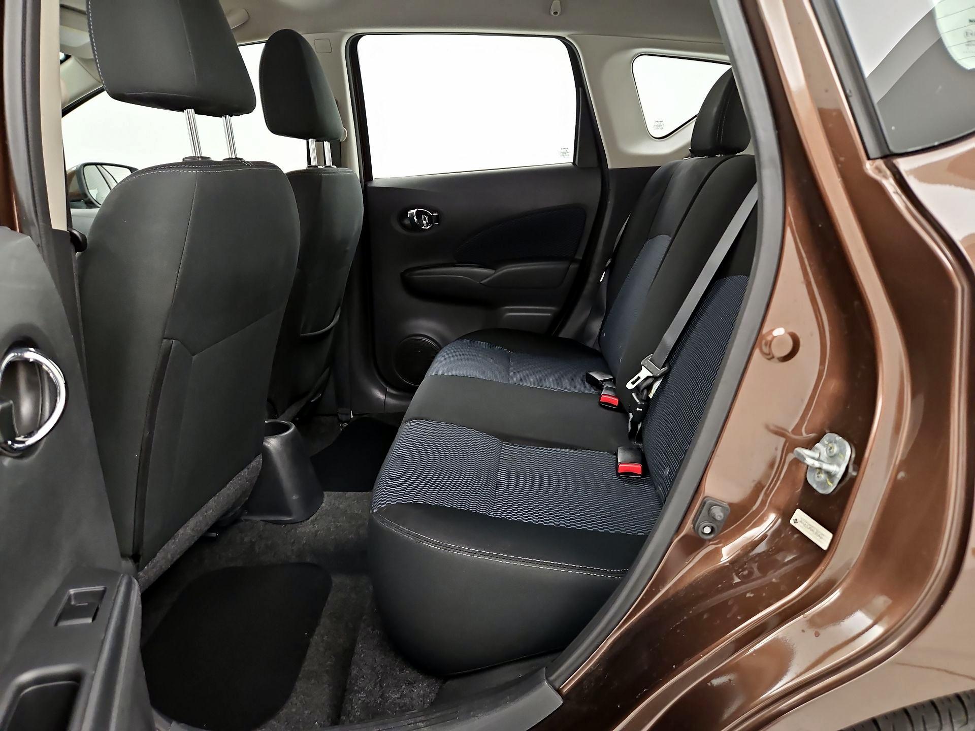 Thumbnail: 2017 Nissan Versa Note - 19