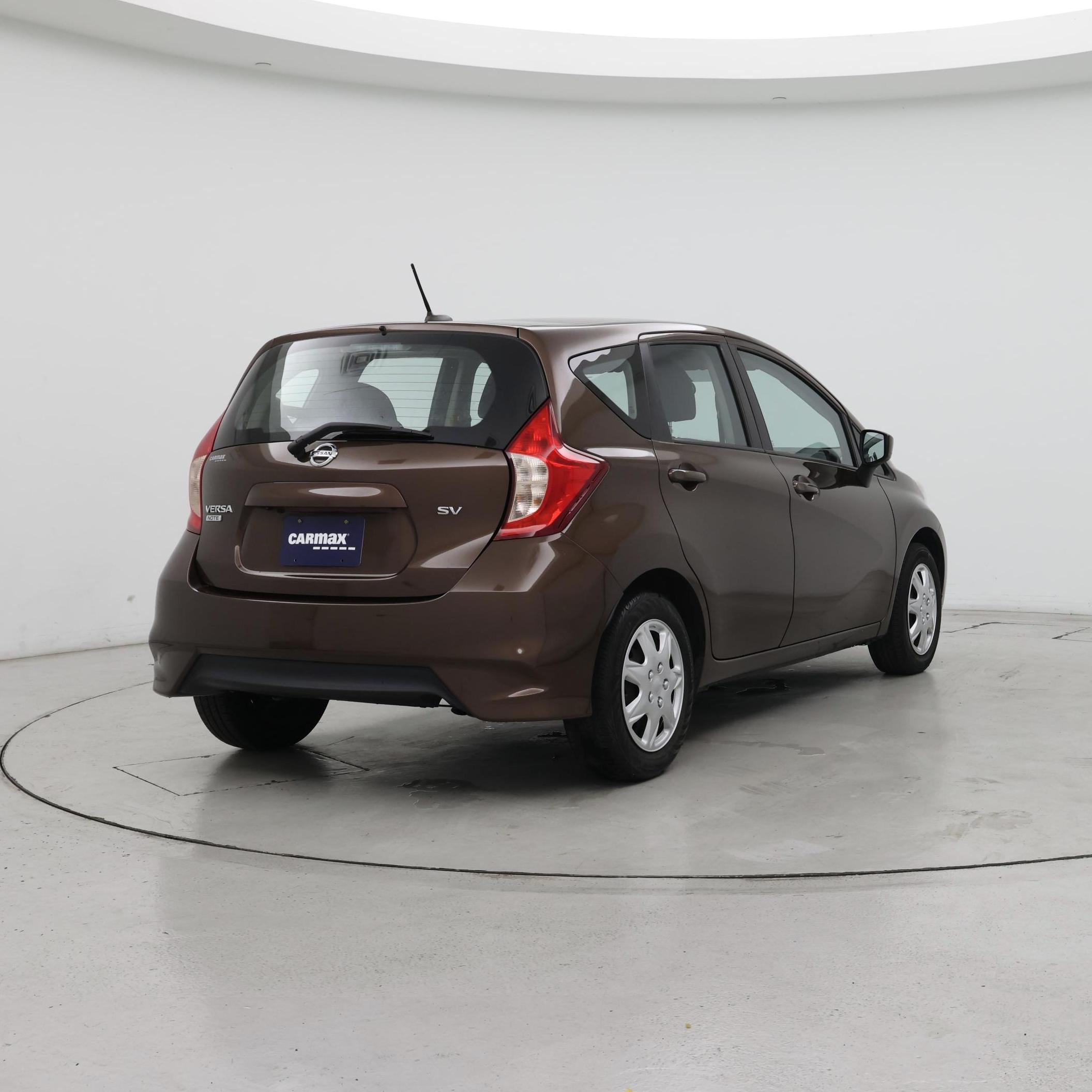 Thumbnail: 2017 Nissan Versa Note - 8