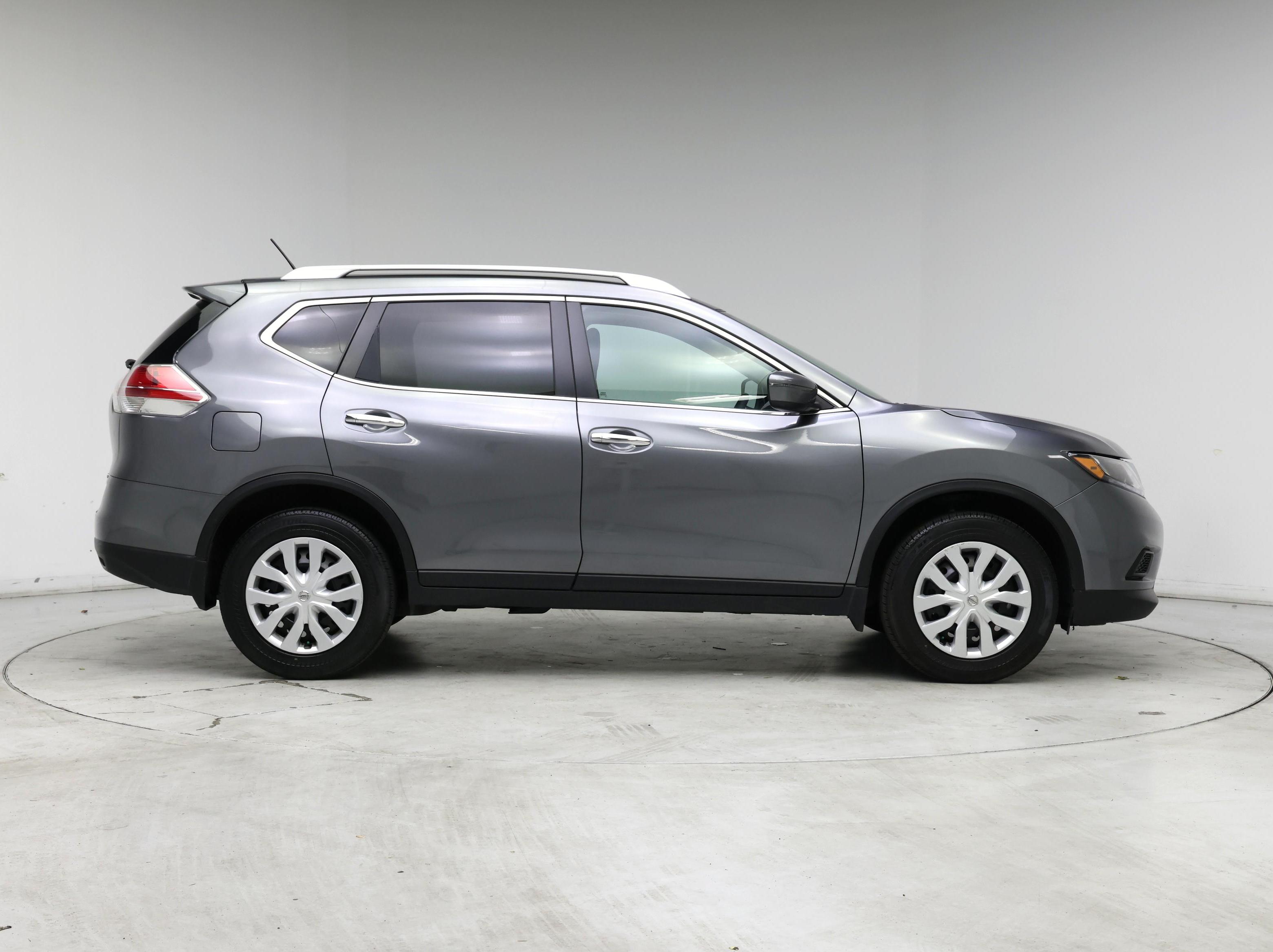 Thumbnail: 2016 Nissan Rogue - 7
