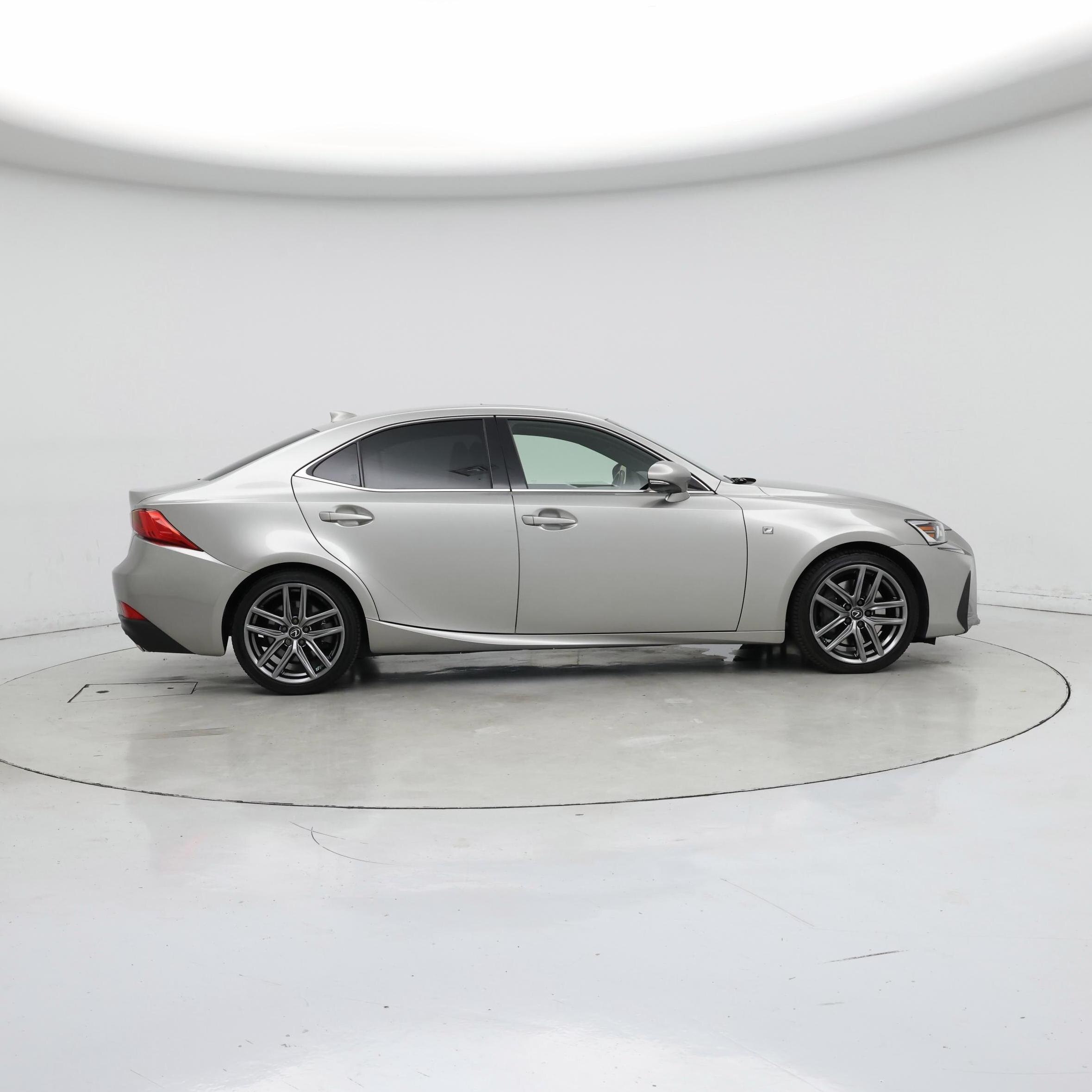 Thumbnail: 2020 Lexus IS - 7