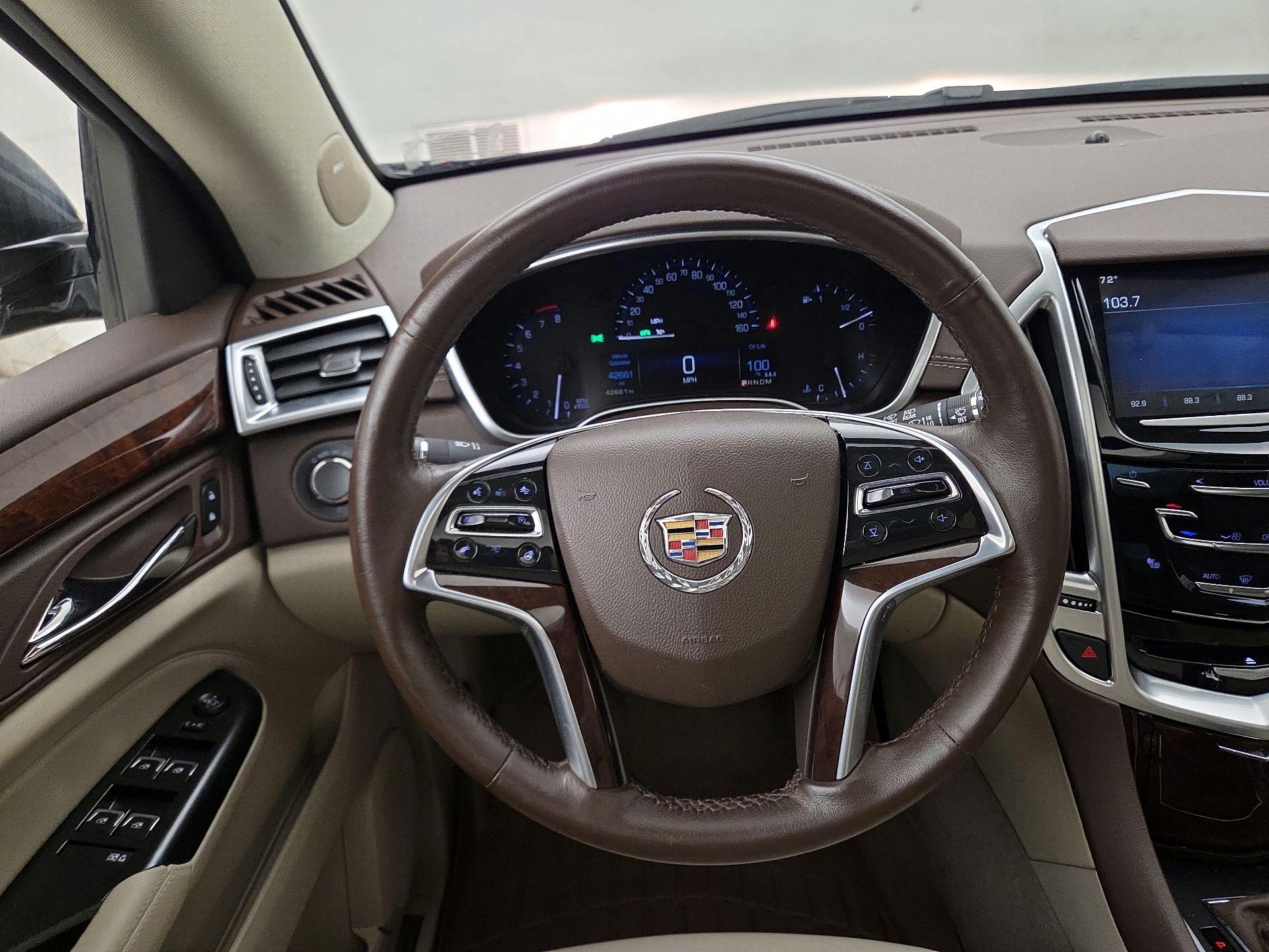 Thumbnail: 2016 Cadillac SRX - 10