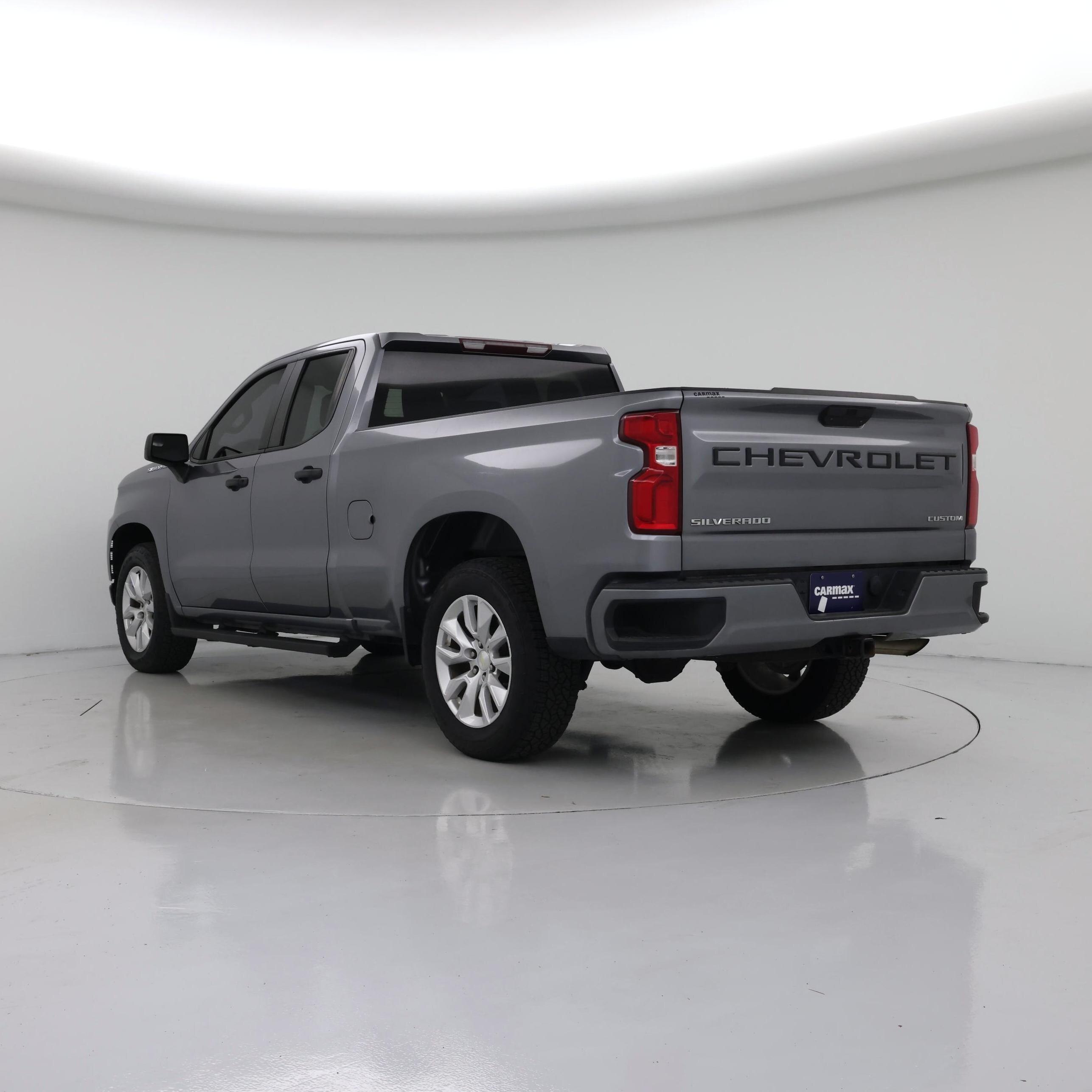 Thumbnail: 2021 Chevrolet Silverado 1500 - 2