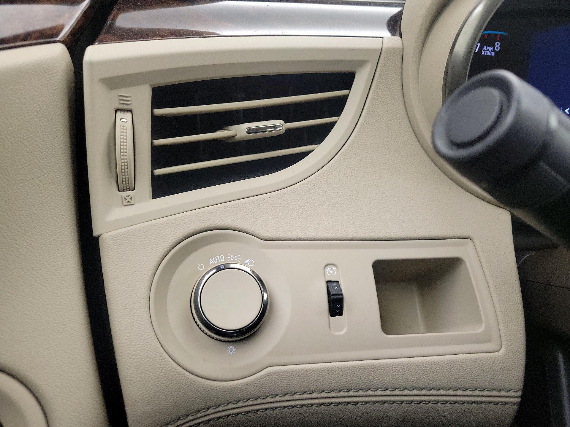 Thumbnail: 2014 Buick LaCrosse - 13