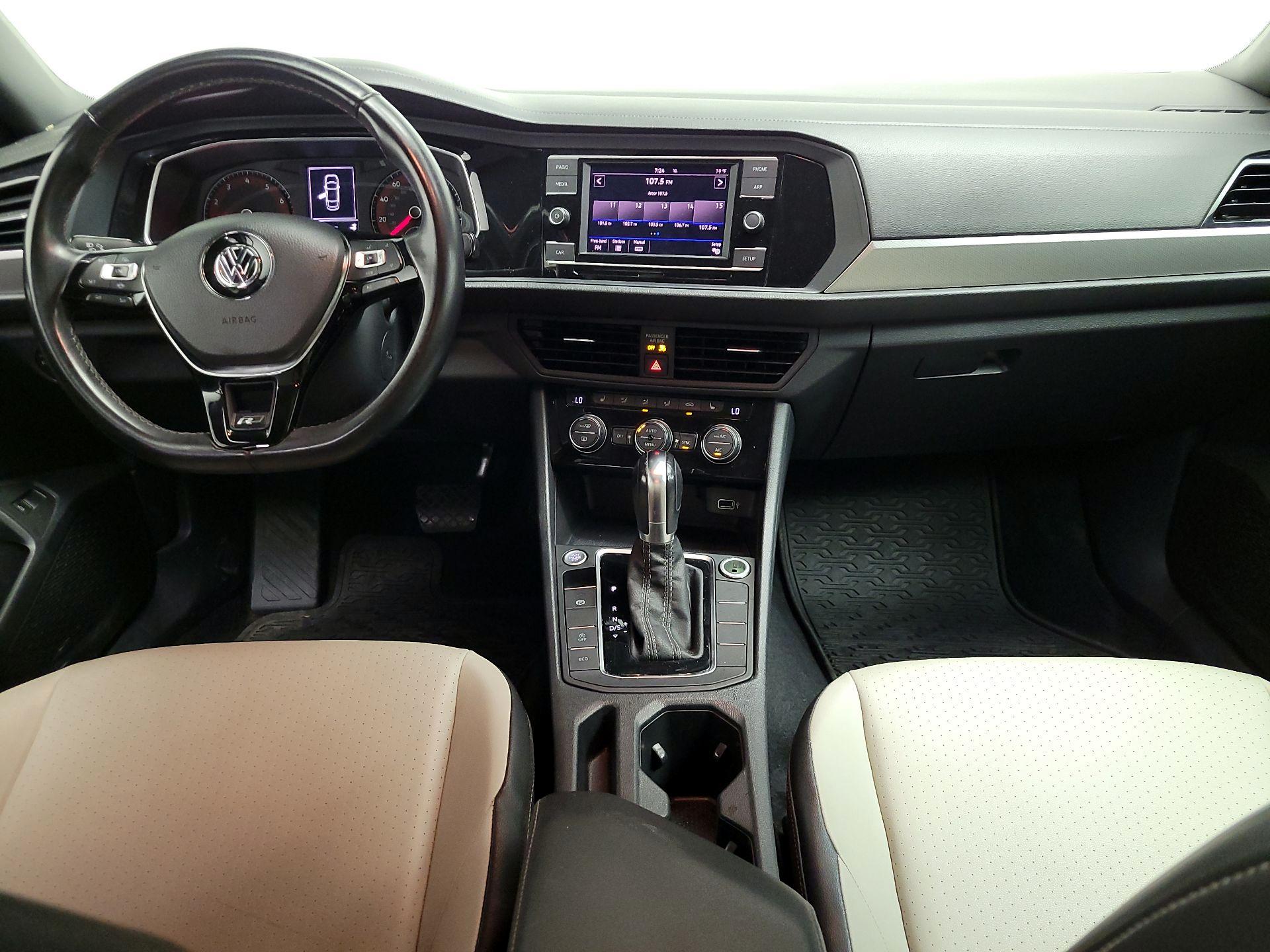 Thumbnail: 2019 Volkswagen Jetta - 9