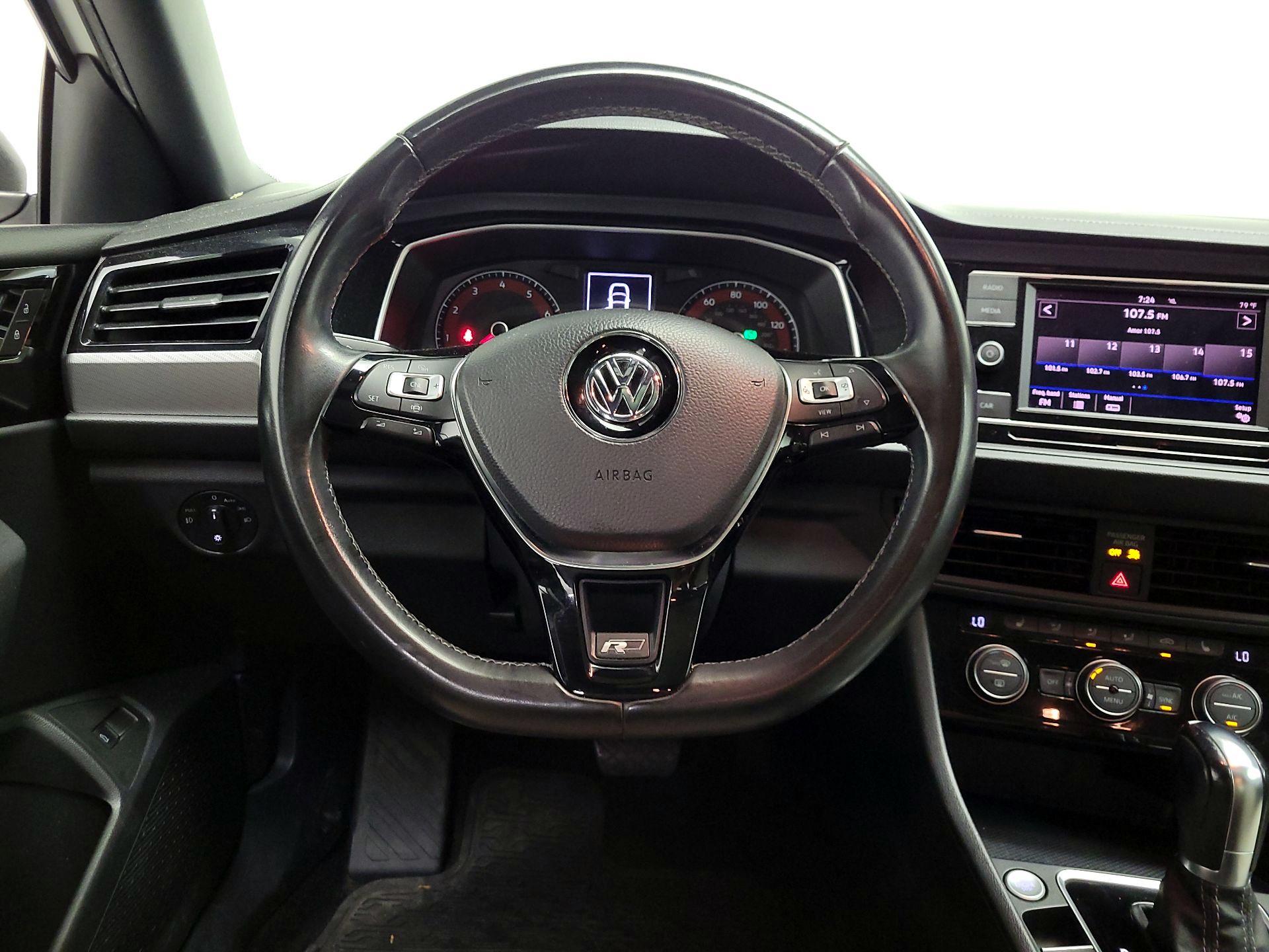 Thumbnail: 2019 Volkswagen Jetta - 10