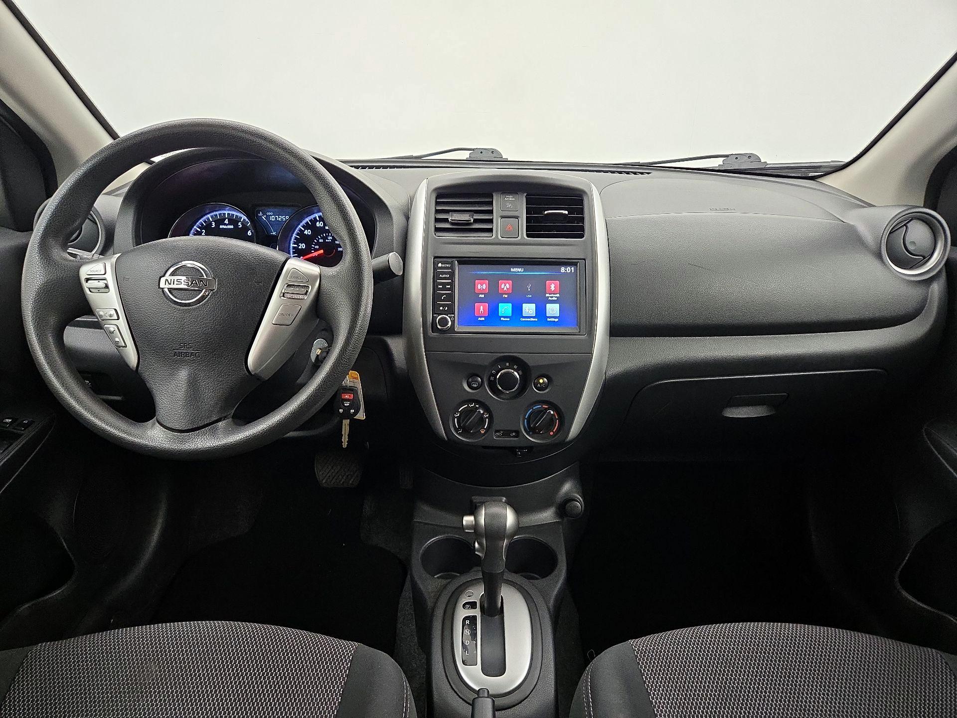Thumbnail: 2018 Nissan Versa - 9
