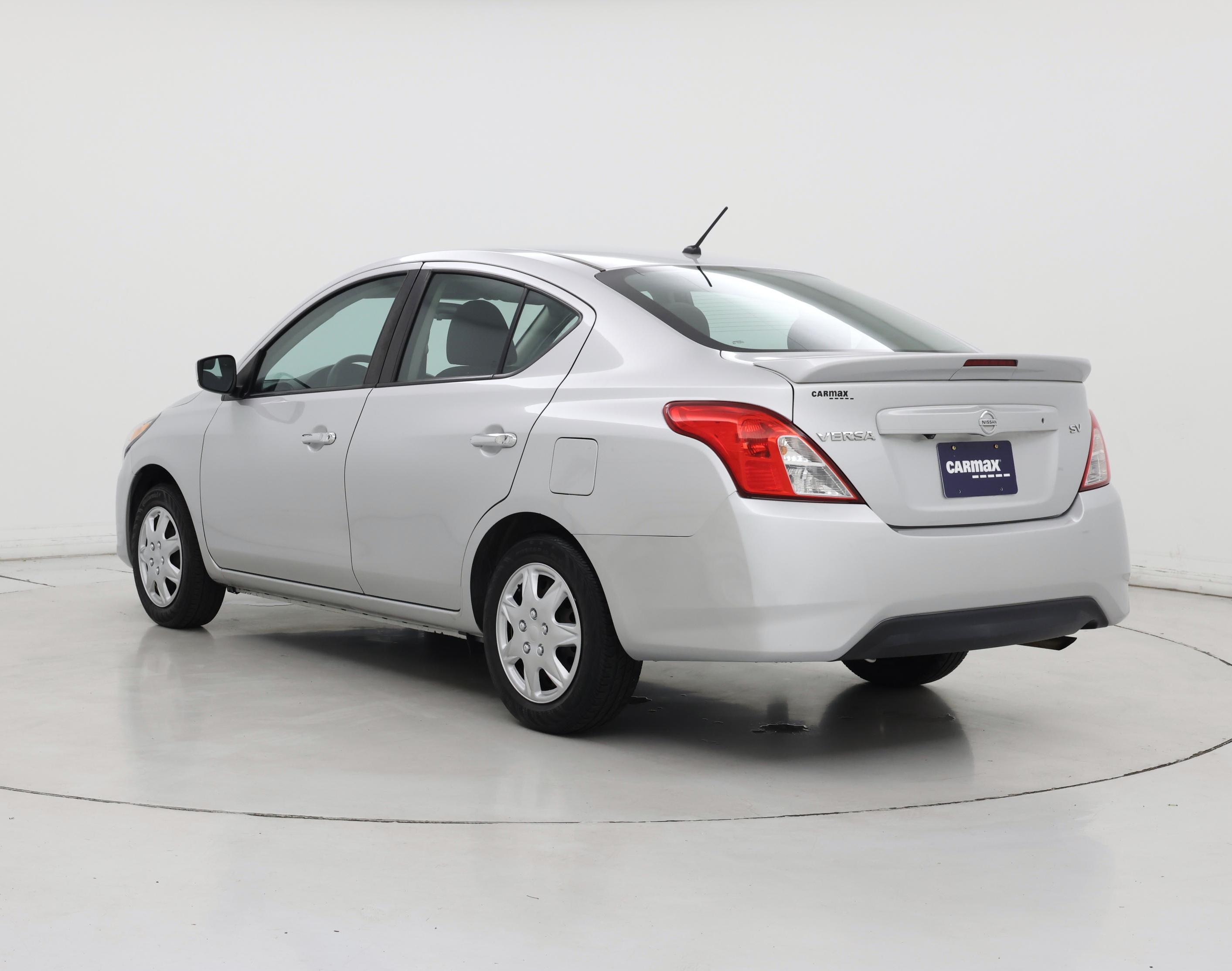 Thumbnail: 2018 Nissan Versa - 2