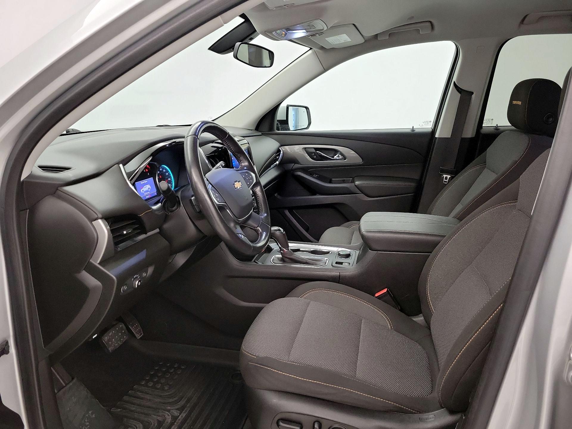 Thumbnail: 2020 Chevrolet Traverse - 11