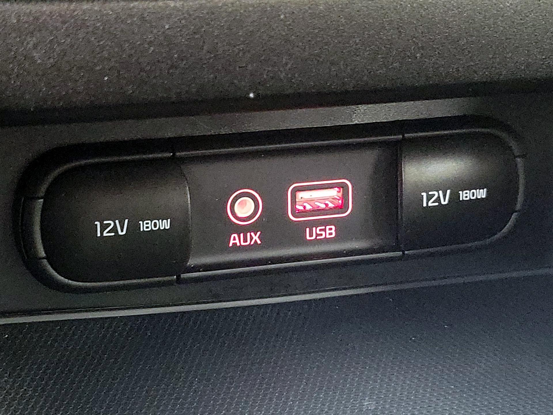 Thumbnail: 2021 Kia Forte - 18
