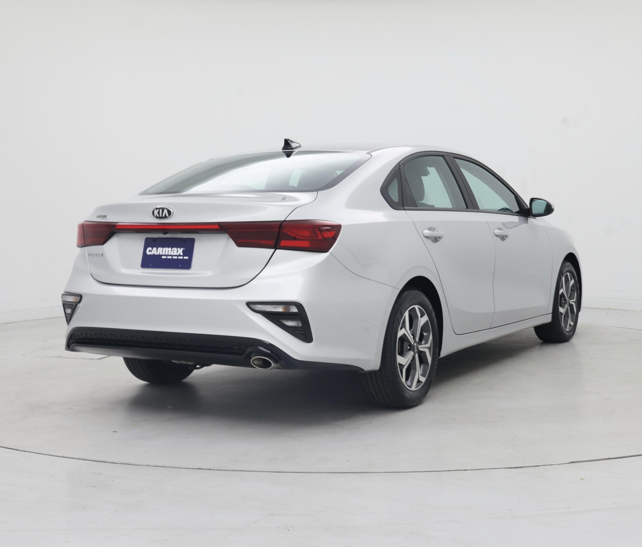Thumbnail: 2021 Kia Forte - 8