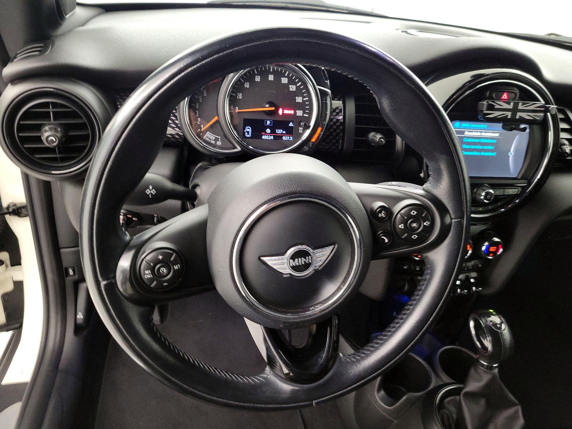 Thumbnail: 2018 MINI Cooper - 10