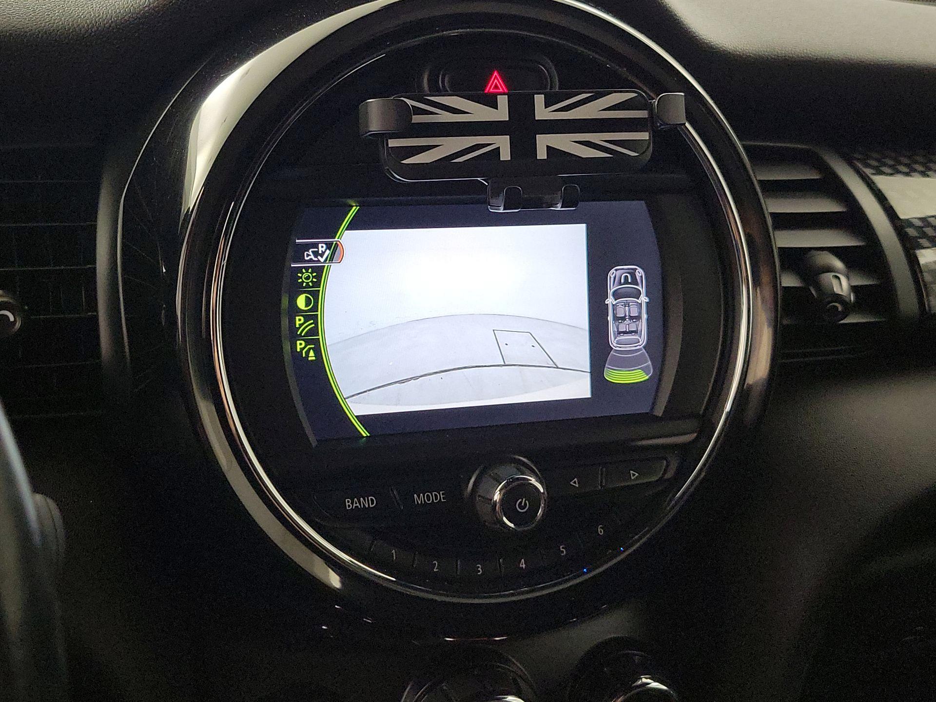 Thumbnail: 2018 MINI Cooper - 14