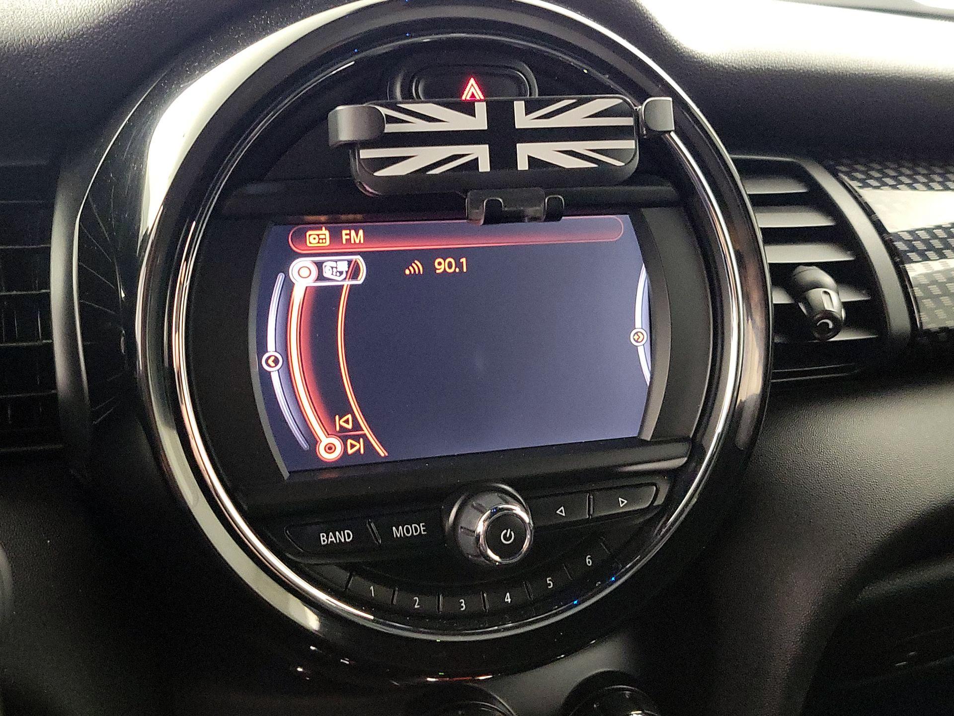 Thumbnail: 2018 MINI Cooper - 15