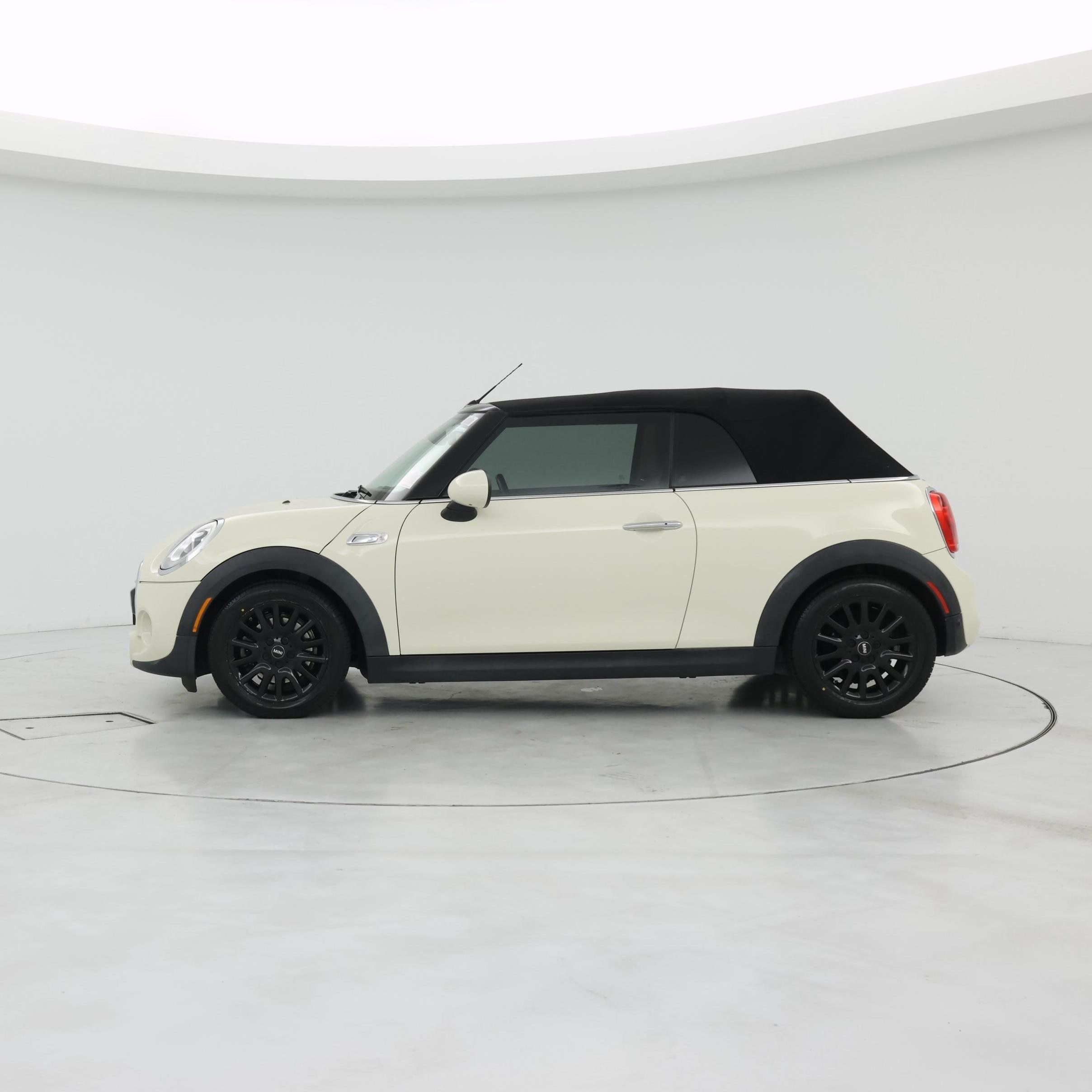 Thumbnail: 2018 MINI Cooper - 3