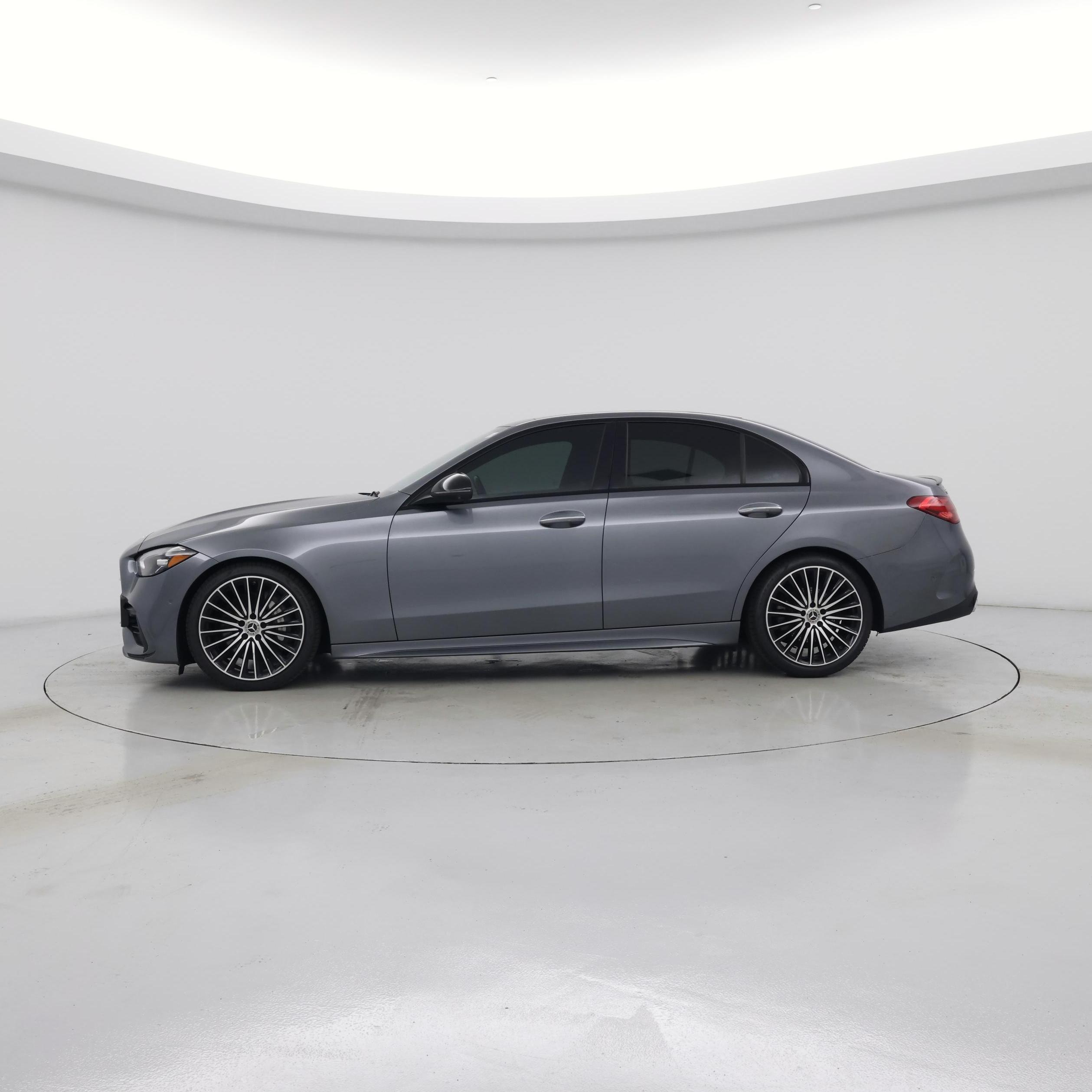 Thumbnail: 2022 Mercedes-Benz C-Class - 3